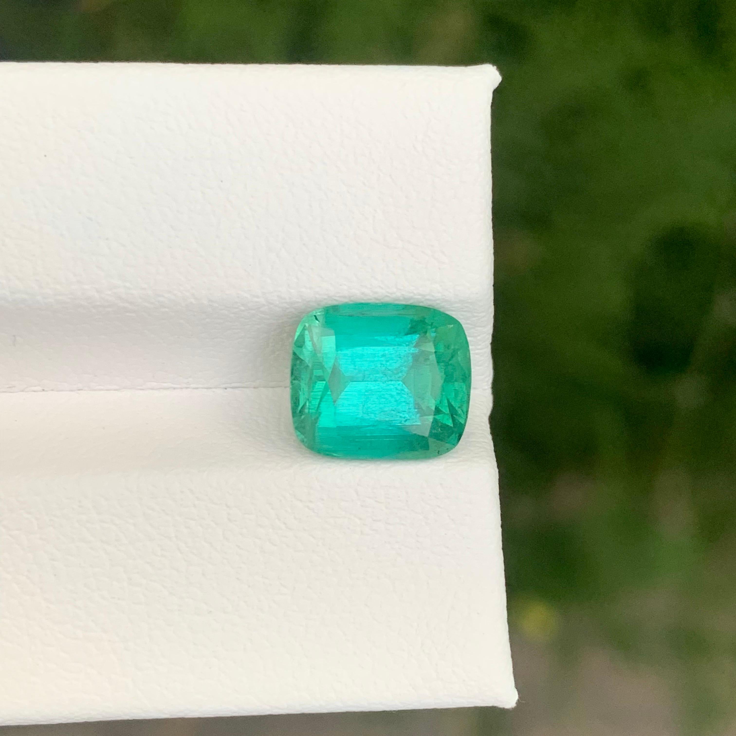 4.15 Carat Natural Mint Green Tourmaline Loose Afghanistan’s Gemstone For Sale 2