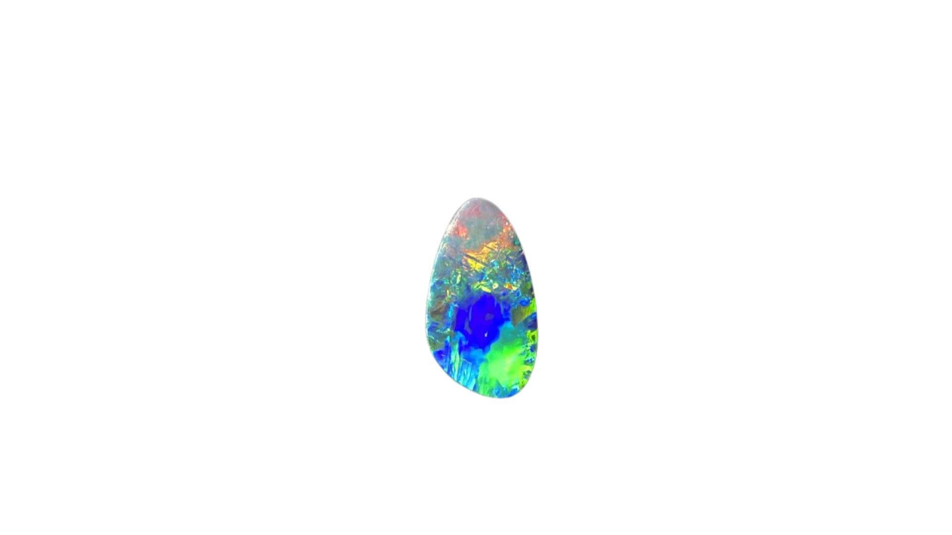 4.15 Carati Opale australiano Royal Blue Flash con giochi di colore verde Gemma in vendita 6