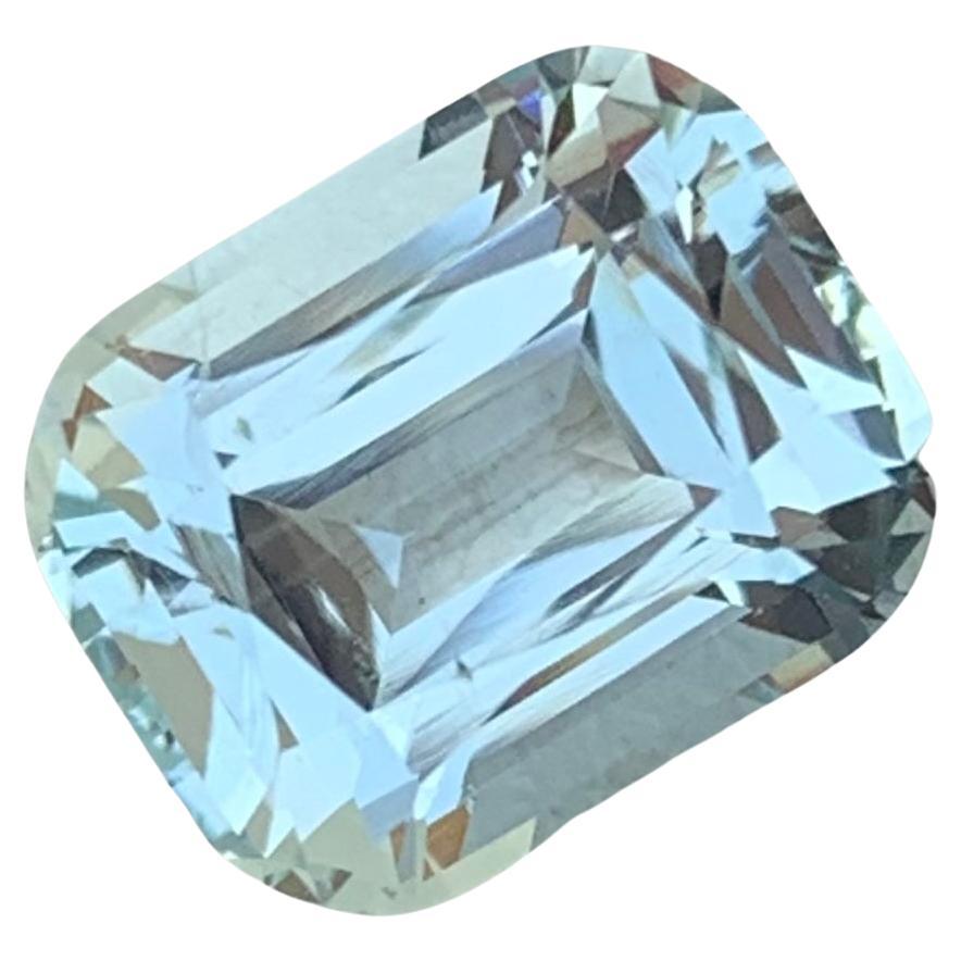 4.15 Carats Unheated Untreated Loose Aquamarine Ring Gem March Birthstone  For Sale