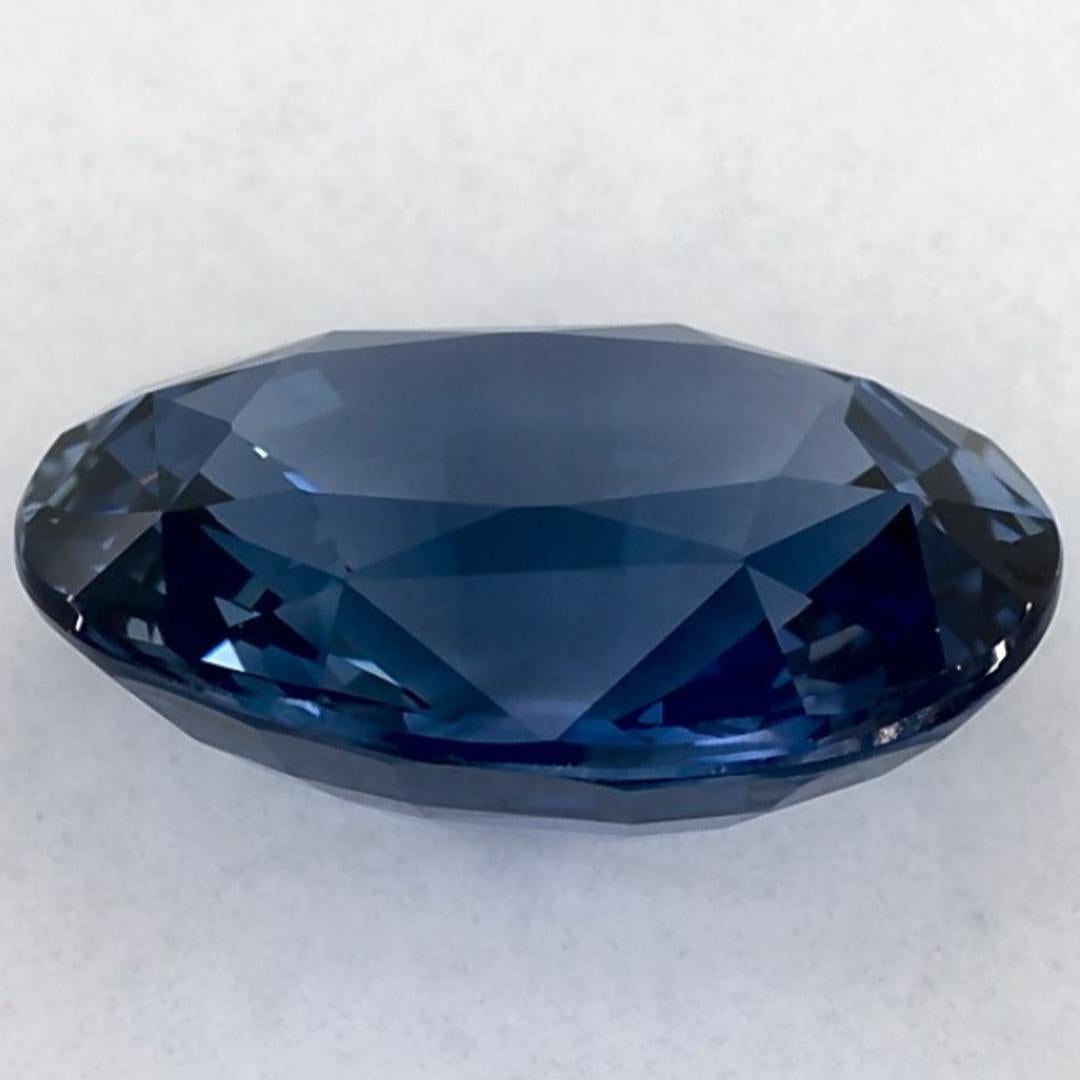 4.15 qt Zafiro Azul Oval Gema Suelta en Nuevo estado para la venta en Fort Lee, NJ