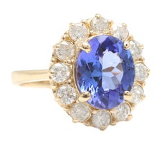4.15 Ct Natural Nice Looking Tanzanite and Diamond 14K Solid Yellow Gold Ring
