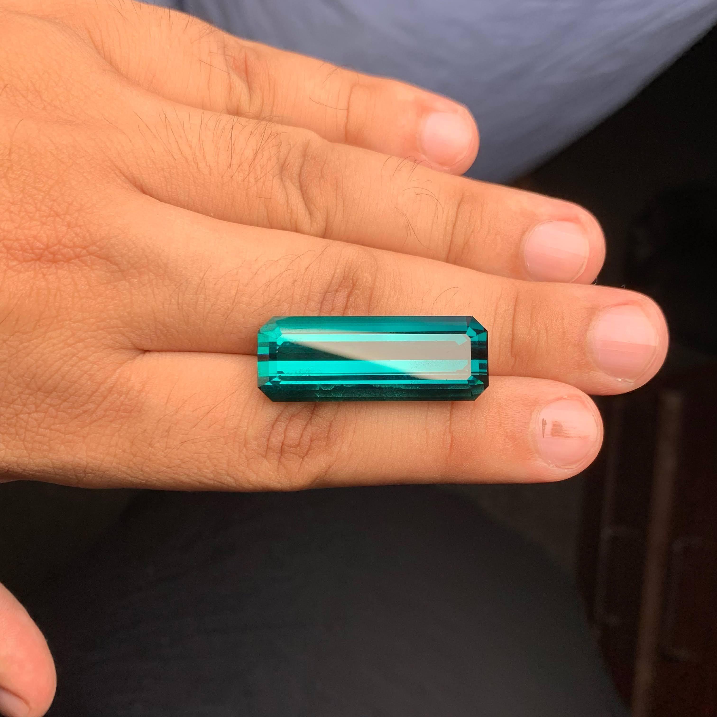 da uomo o donna 41,50 carati di tormalina blu sfusa taglio smeraldo, gemma afgana naturale in vendita