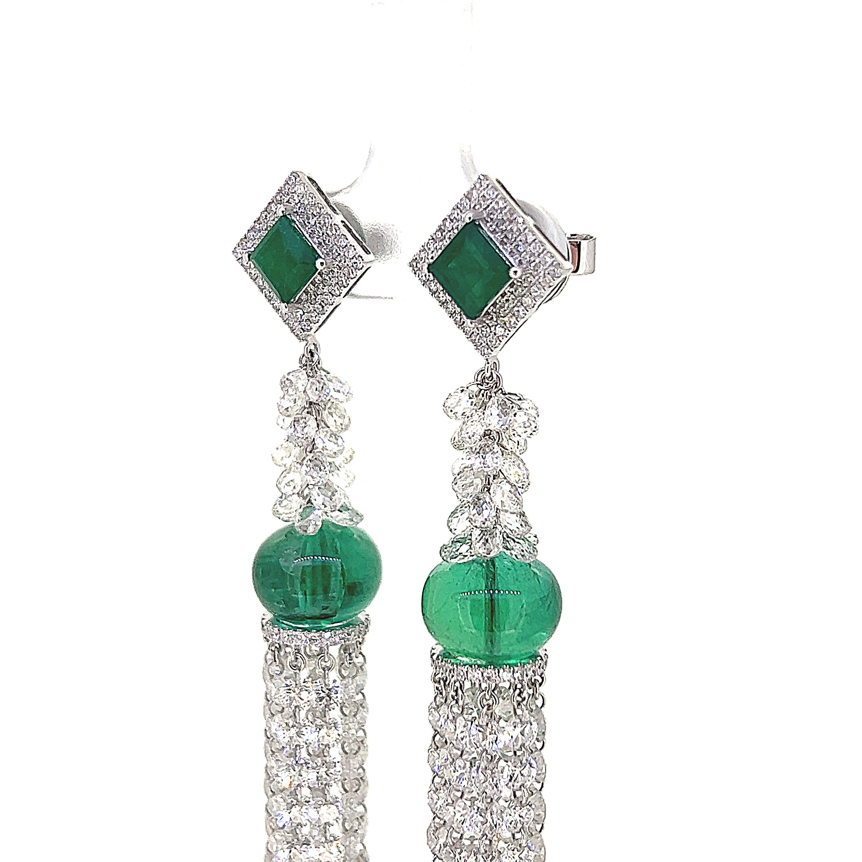41.58 Carat Emerald and Diamond Vintage Style Tassel Earrings 18K White Gold In New Condition For Sale In Wan Chai District, HK