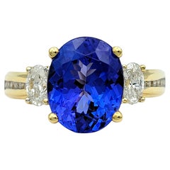 4,16 Karat Ovalschliff Tansanit und Diamant-Cocktailring aus 18 Karat Gelbgold