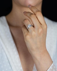 4.16 Carat Round Brilliant Diamond Ring Brilliant White 18K Gold Modern Nobility