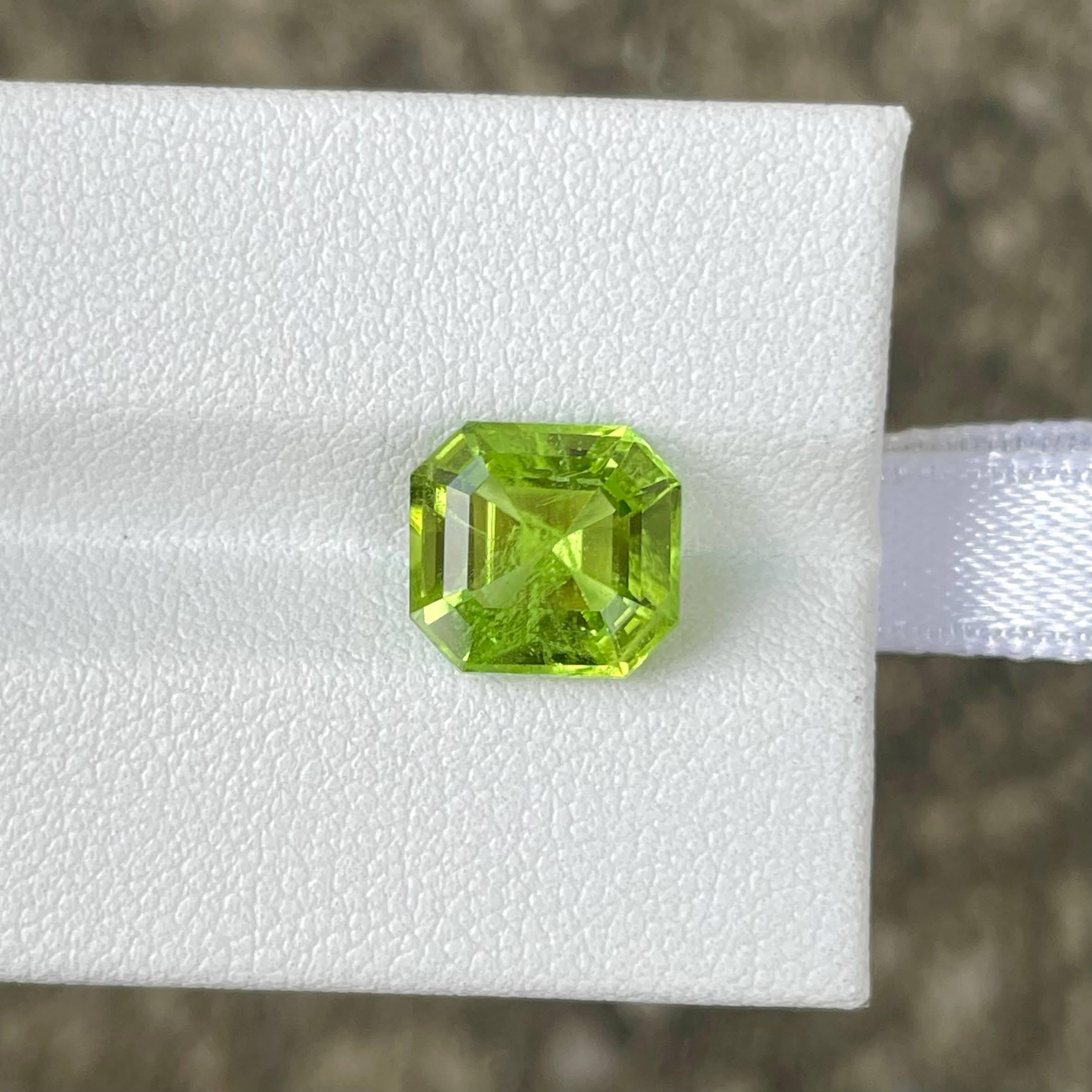 4,16 quilates Piedra Peridoto Verde Manzana Talla Esmeralda Gema Natural Paquistaní en venta 2