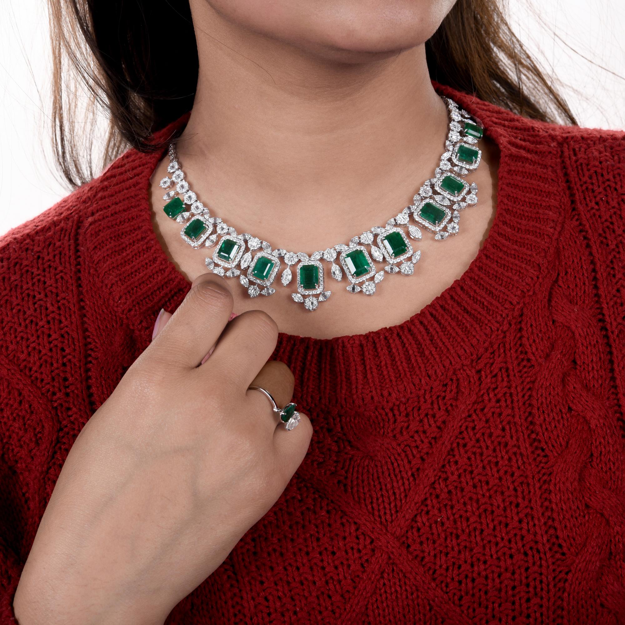41,64 TCW Sambia Smaragd Diamant Choker Halskette 14 Karat Weißgold Schmuck Damen im Angebot
