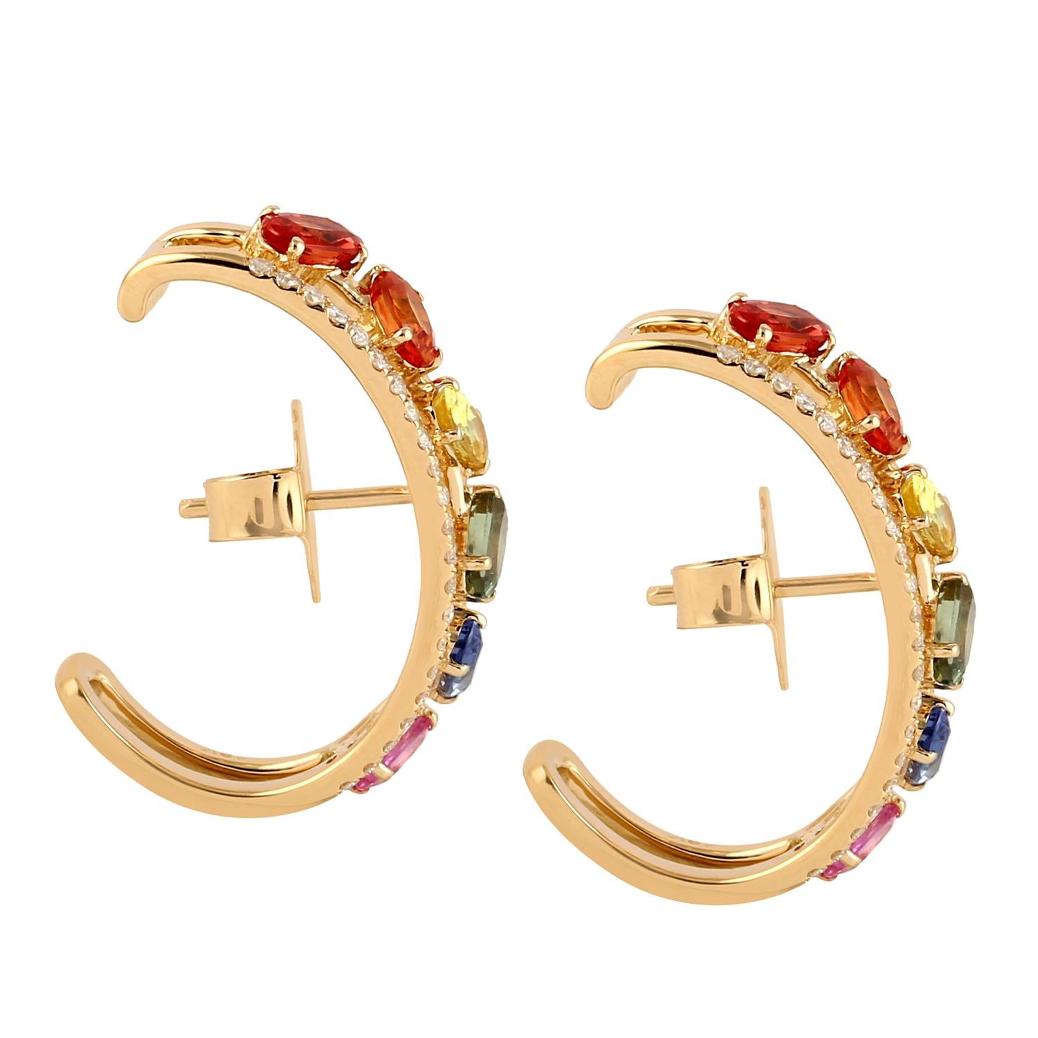 Modern 4.17 Carats Mulit Sapphire 14 Karat Gold Hoop Earrings For Sale