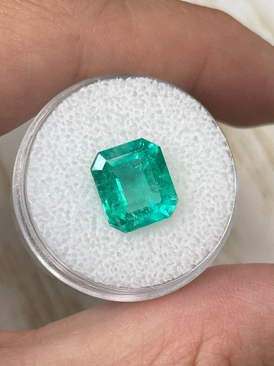 4.17ct Bluish Green Colombian Emerald 11x9mm Classic Cut Genuine May Birthstone In New Condition For Sale In Jupiter, FL