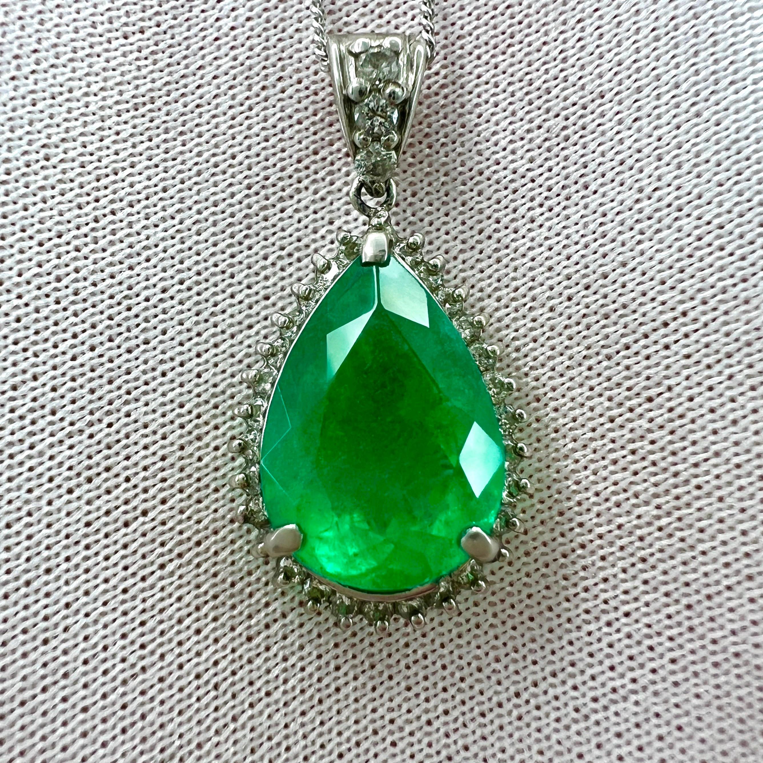 4.17ct GIA Certified Colombian Emerald & Diamond Pear Cut Platinum Halo Pendant In New Condition For Sale In Birmingham, GB