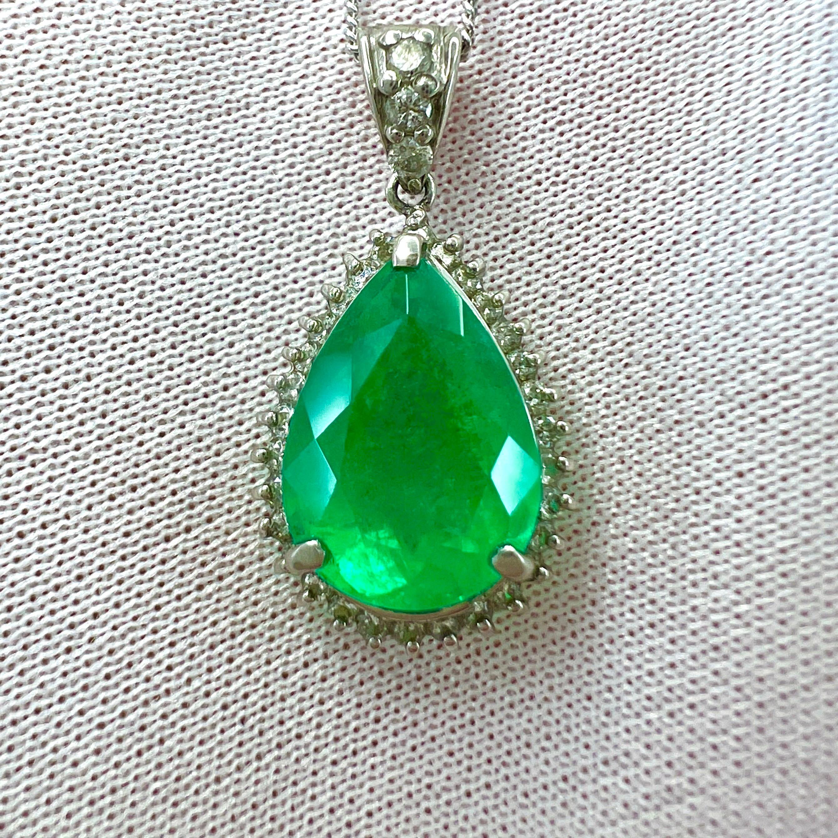 Women's or Men's 4.17ct GIA Certified Colombian Emerald & Diamond Pear Cut Platinum Halo Pendant For Sale