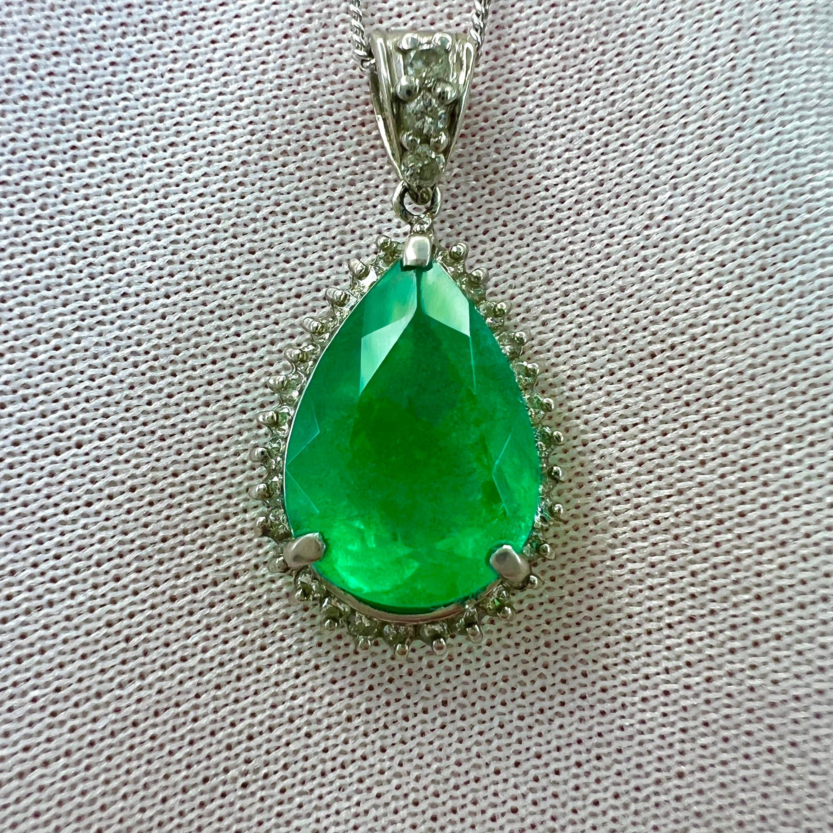 4.17ct GIA Certified Colombian Emerald & Diamond Pear Cut Platinum Halo Pendant For Sale 3
