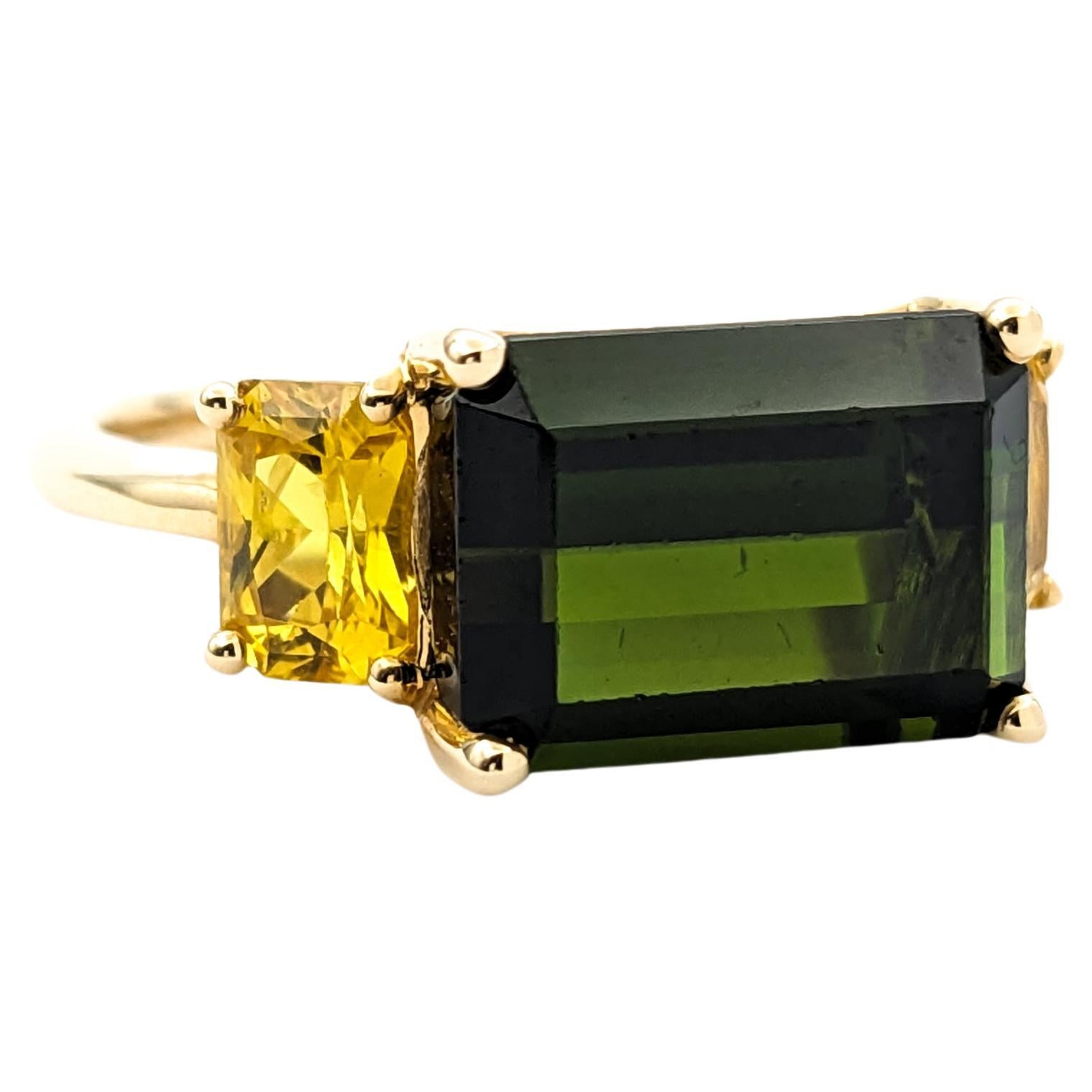 4.17ct Green Tourmaline & 1.44ctw Yellow Sapphires Ring In Yellow Gold For Sale