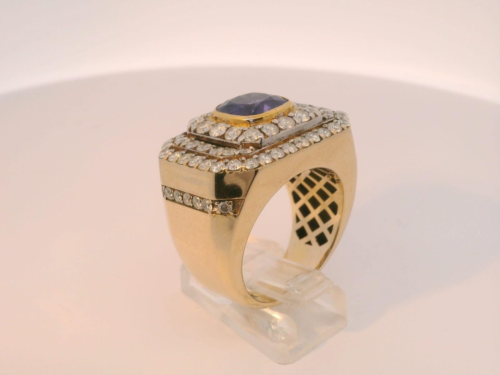 Cluster-Ring mit 4,18 Karat natürlichem Ceylon-Saphir und Diamant im Angebot 1