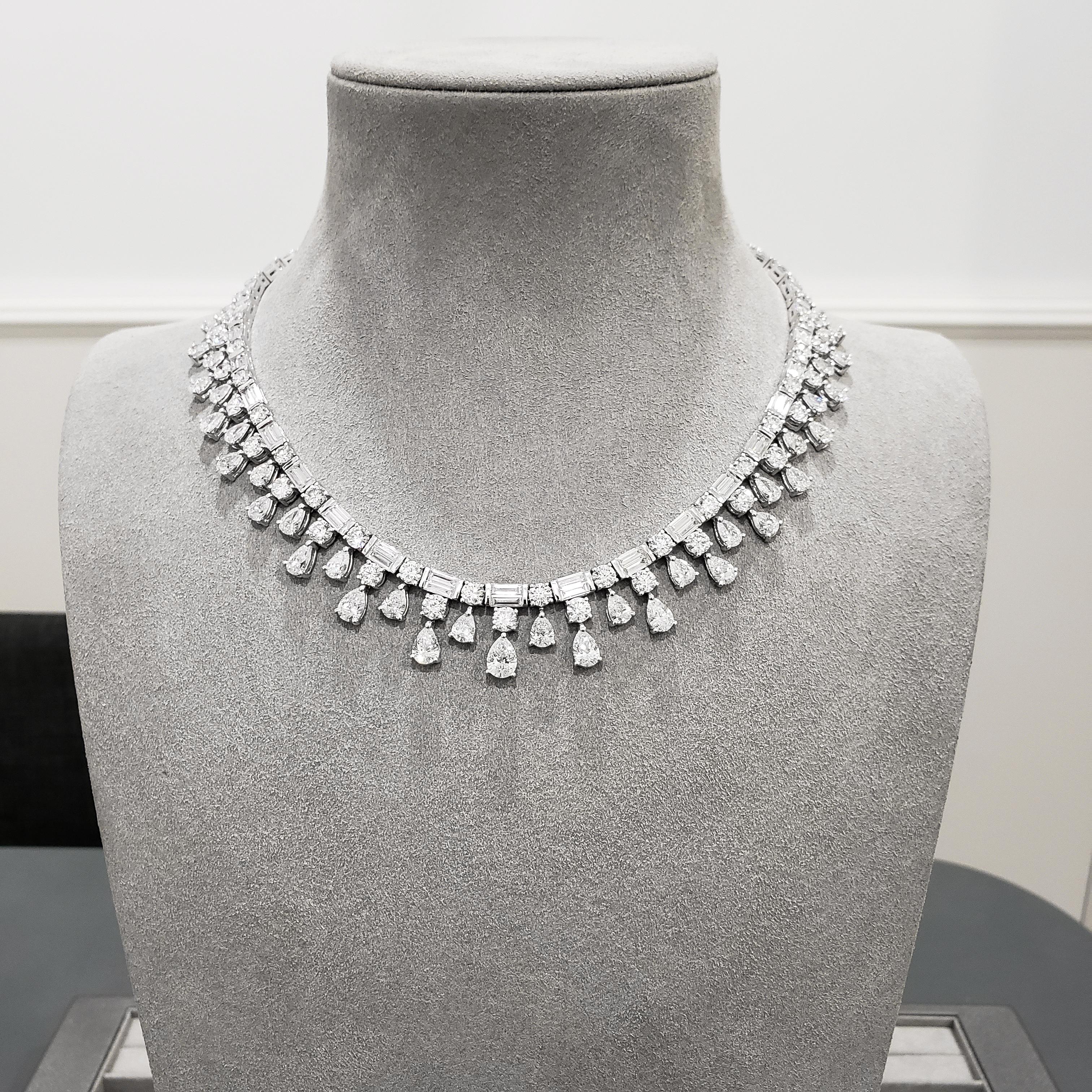 Contemporary Roman Malakov 36.28 Carat Total Mixed Cut Diamond Fringe Necklace in Platinum For Sale