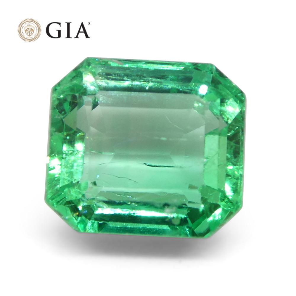 4.18ct Octagonal/Emerald Green Emerald GIA Certified Colombia   5
