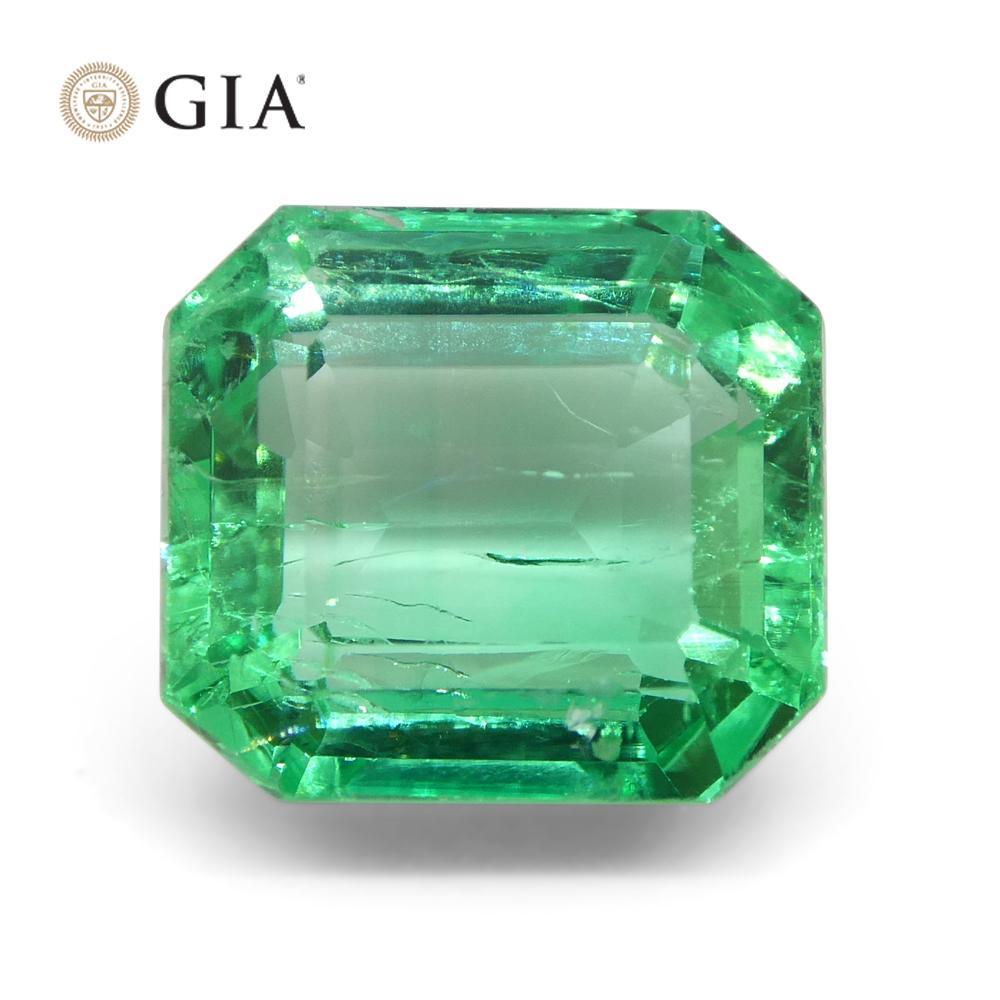 Women's or Men's 4.18ct Octagonal/Emerald Green Emerald GIA Certified Colombia  