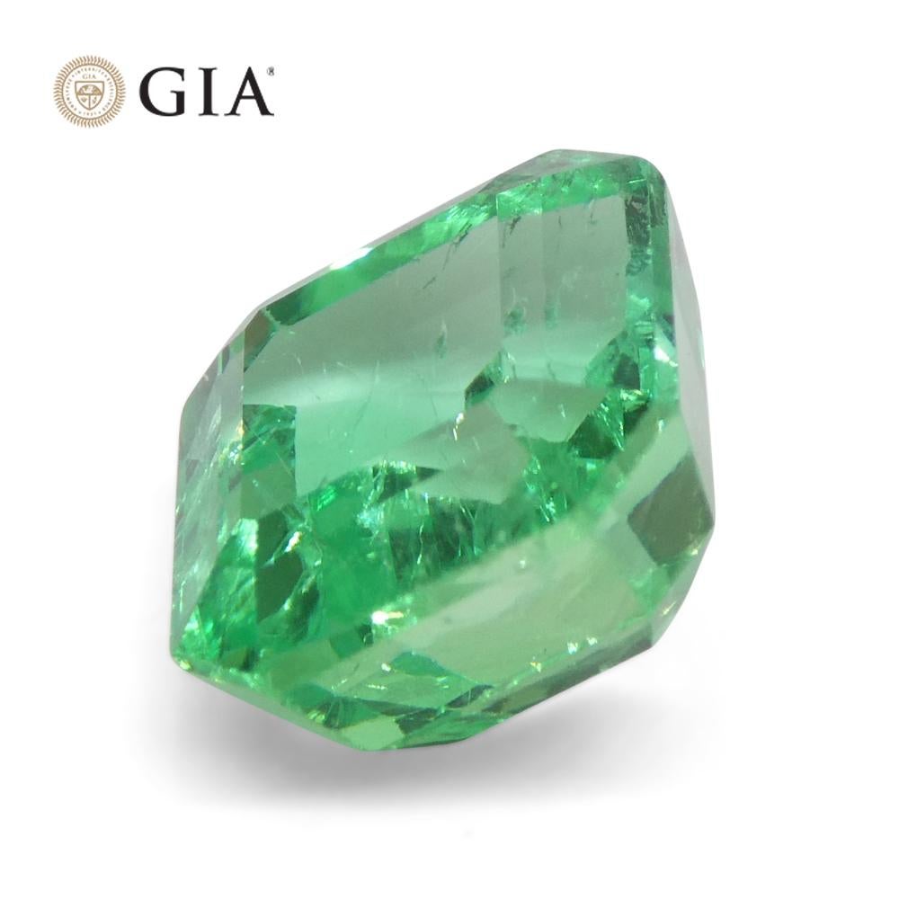 4.18ct Octagonal/Emerald Green Emerald GIA Certified Colombia   3