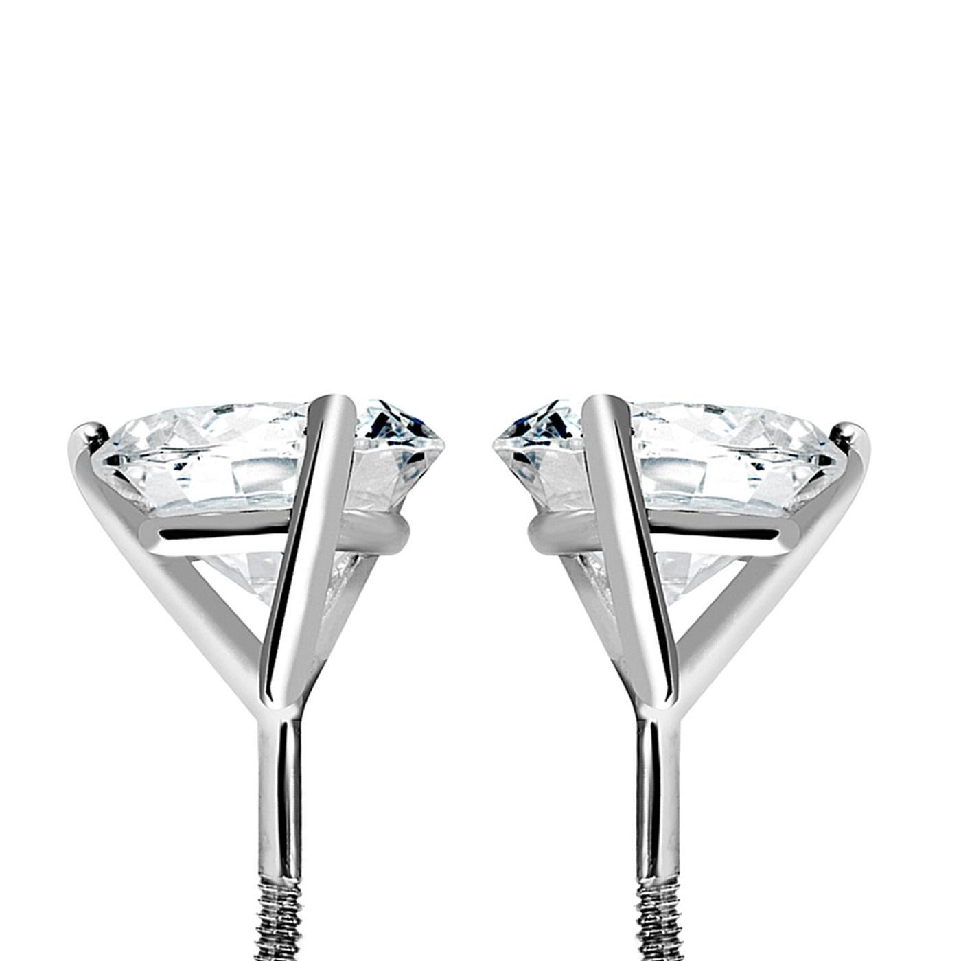 Orecchini con diamante rotondo naturale GIA 4,19ct Martini a 3 punte H. H. I+I VS2 in oro 14 carati In condizioni ottime in vendita a Aventura, FL