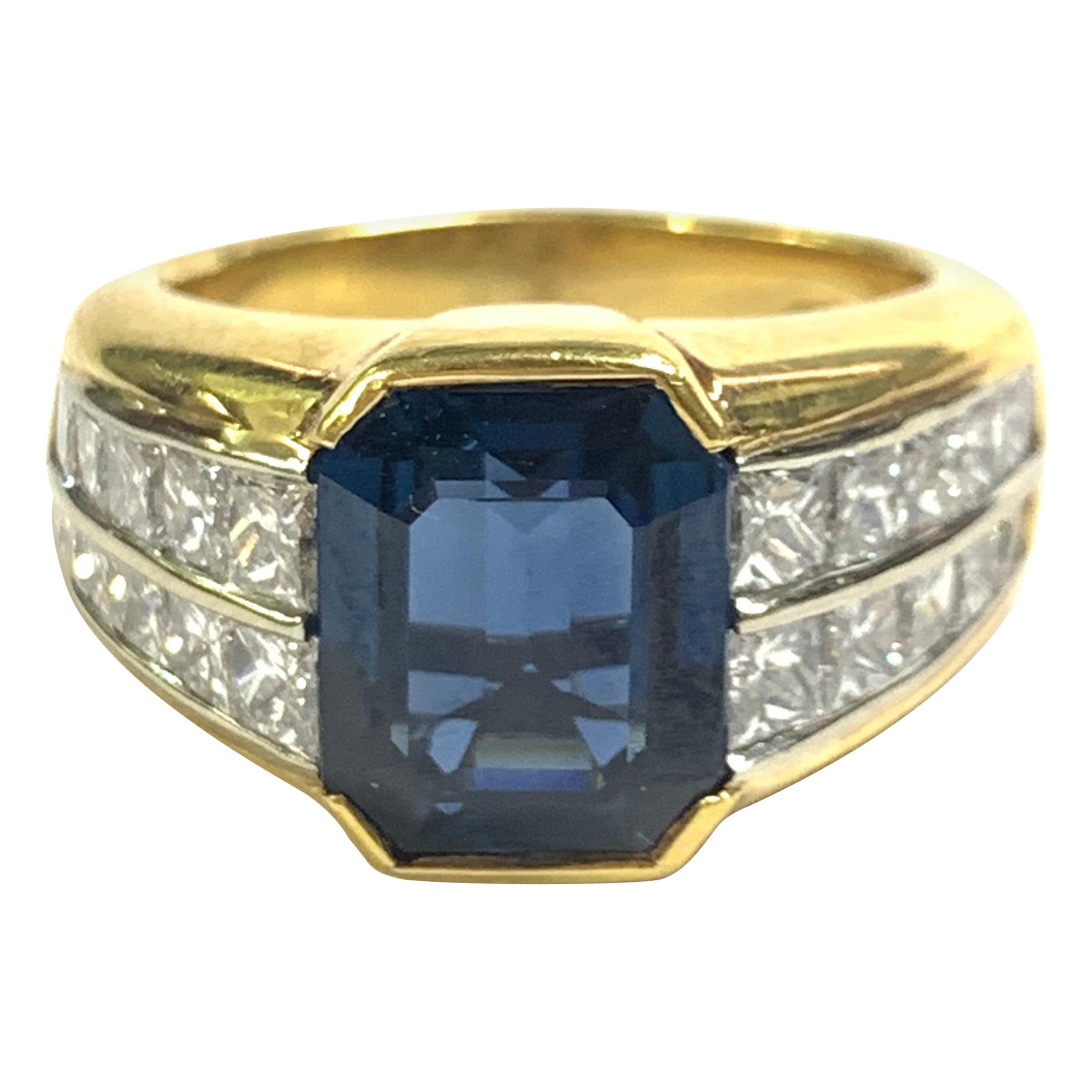 4.19 Carat Sapphire and Princess Cut Statement Ring For Sale