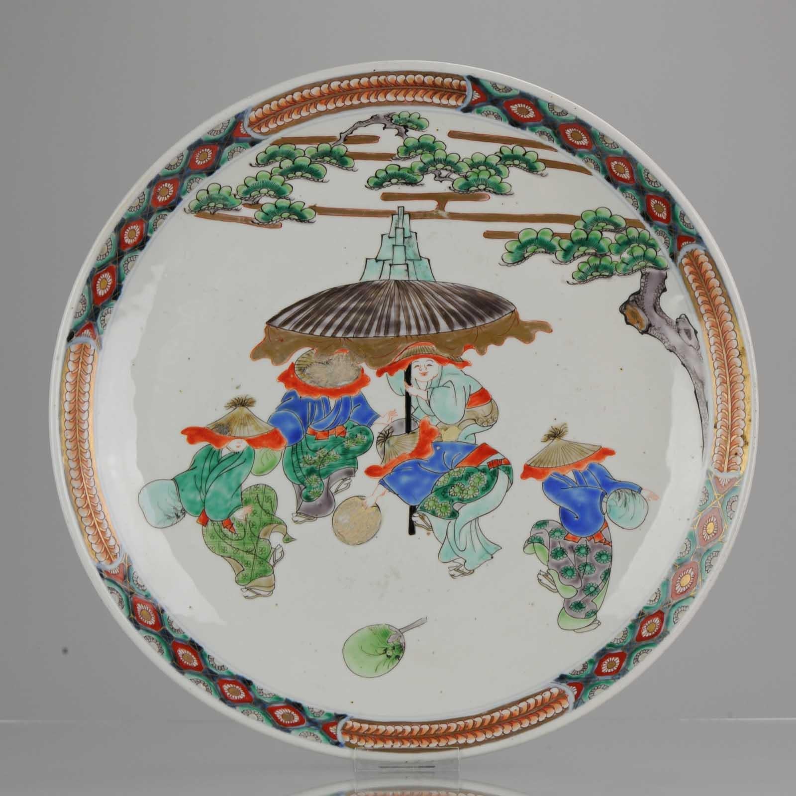 Large and very nice piece. Also painted nicely at the base.

 

 
Condition
Overall condition 1 line from rim and 2 chips underside rim. The hat of 1 of the dancing ladies is repainted. Size 410mm x 52mm
Period
Meiji Periode