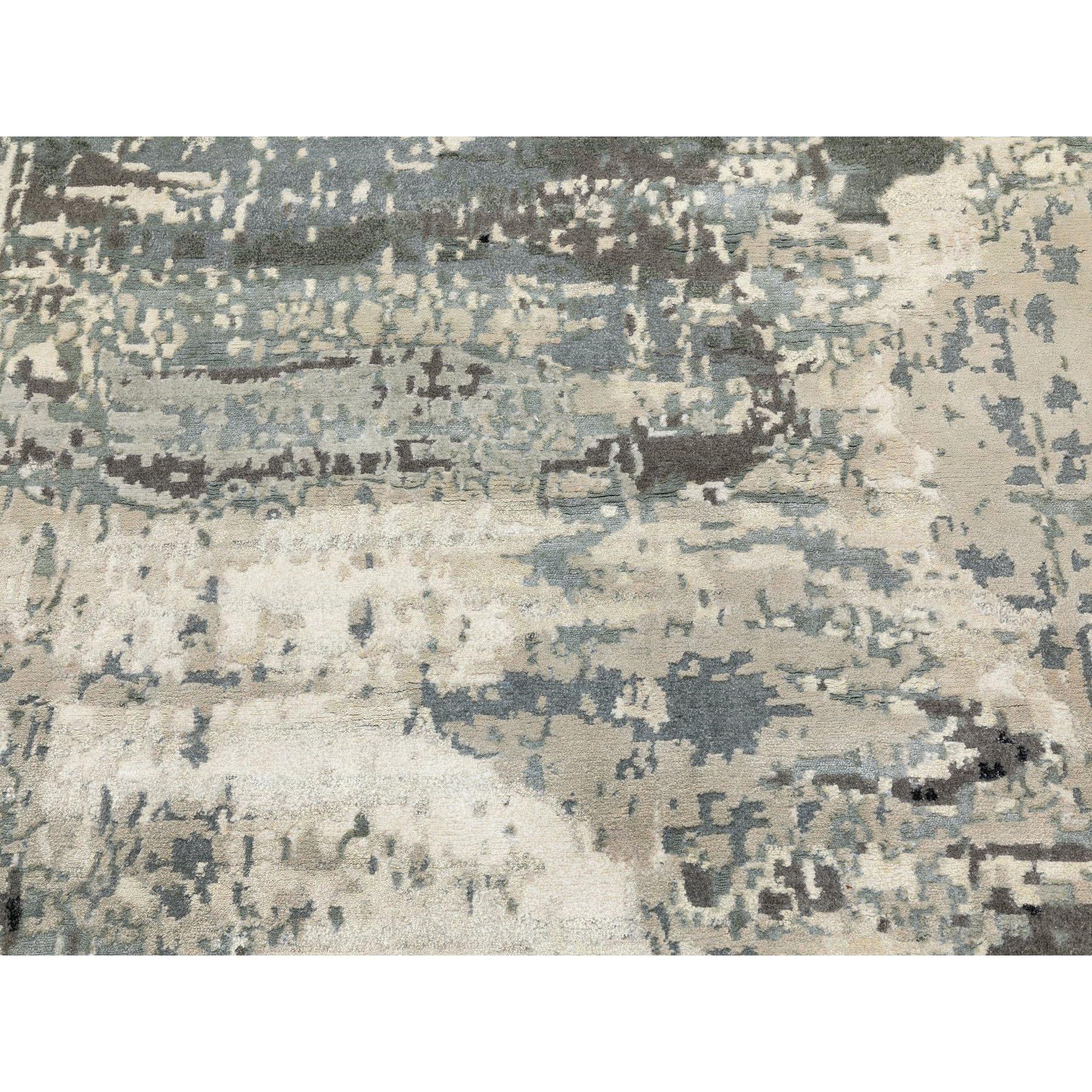 Hand-Knotted 4'1
