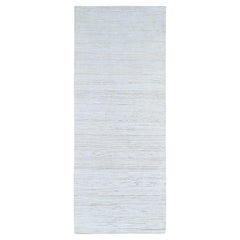 4'1 "x10'2" Seda Marfil con Lana Texturizada Tono sobre Tono Diseño Striae Alfombra Hecha a Mano