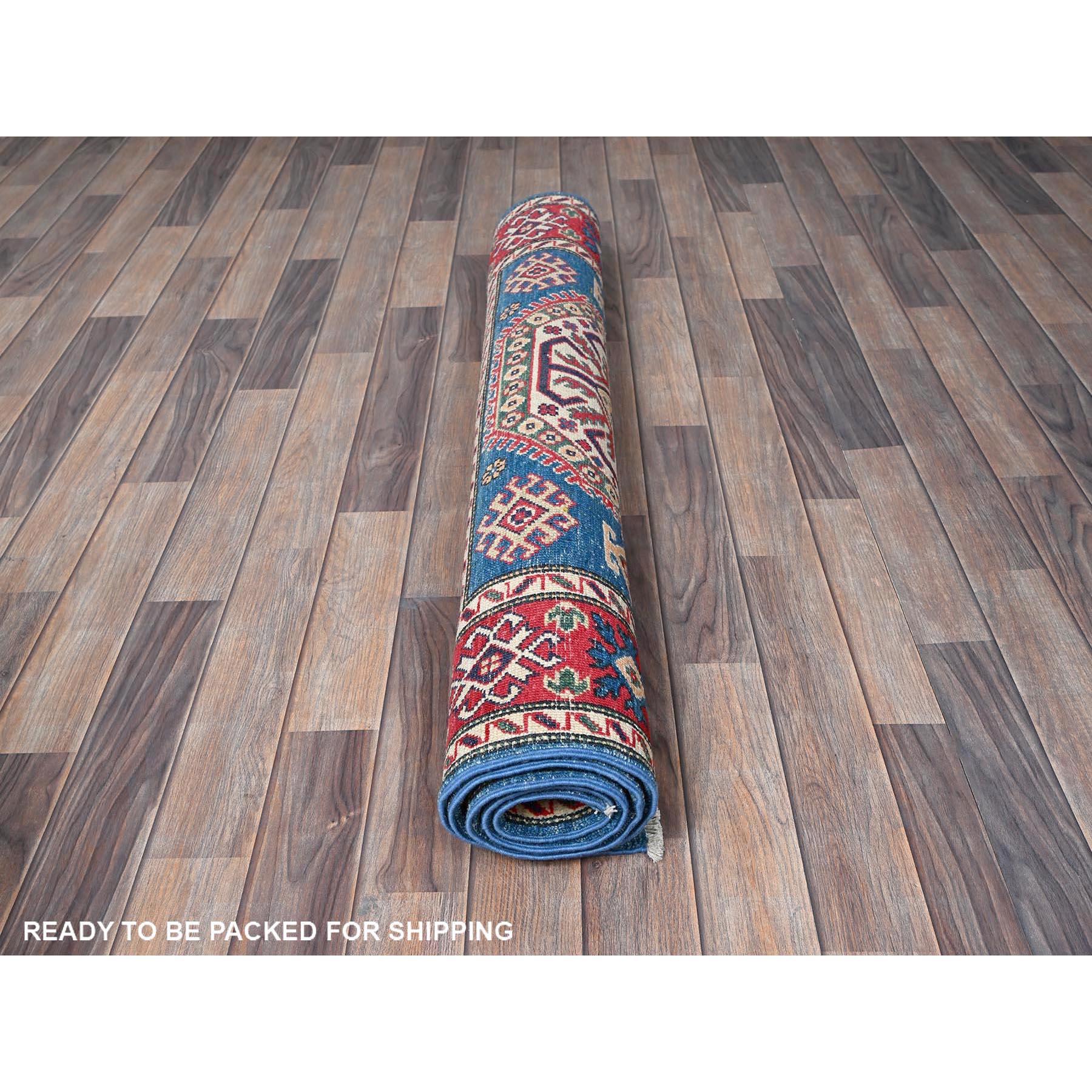 Noué à la main 4'1 