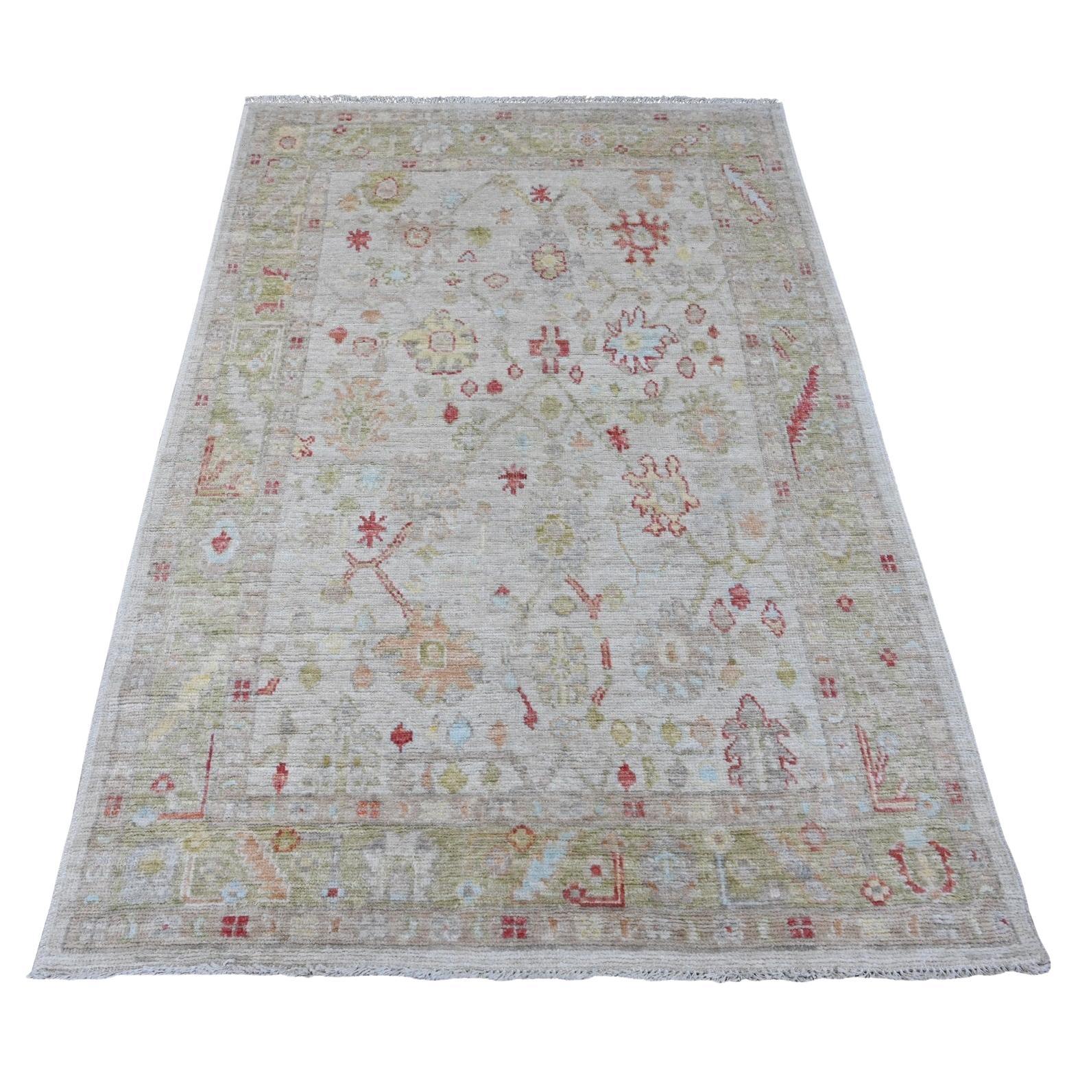4'1"x6' Oyster Gray Afghan Angora Oushak Leaf Design Hand Knotted All Wool Rug
