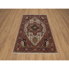 4'1"x6'2" Ivory Antiqued Fine Heriz Re-Creation Wool Hand Knotted Oriental Rug