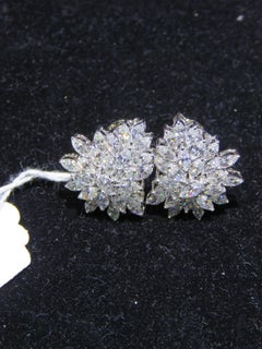 $42, 000 Rare Important 18KT Gold Glittering Fancy Large Diamond Earrings
