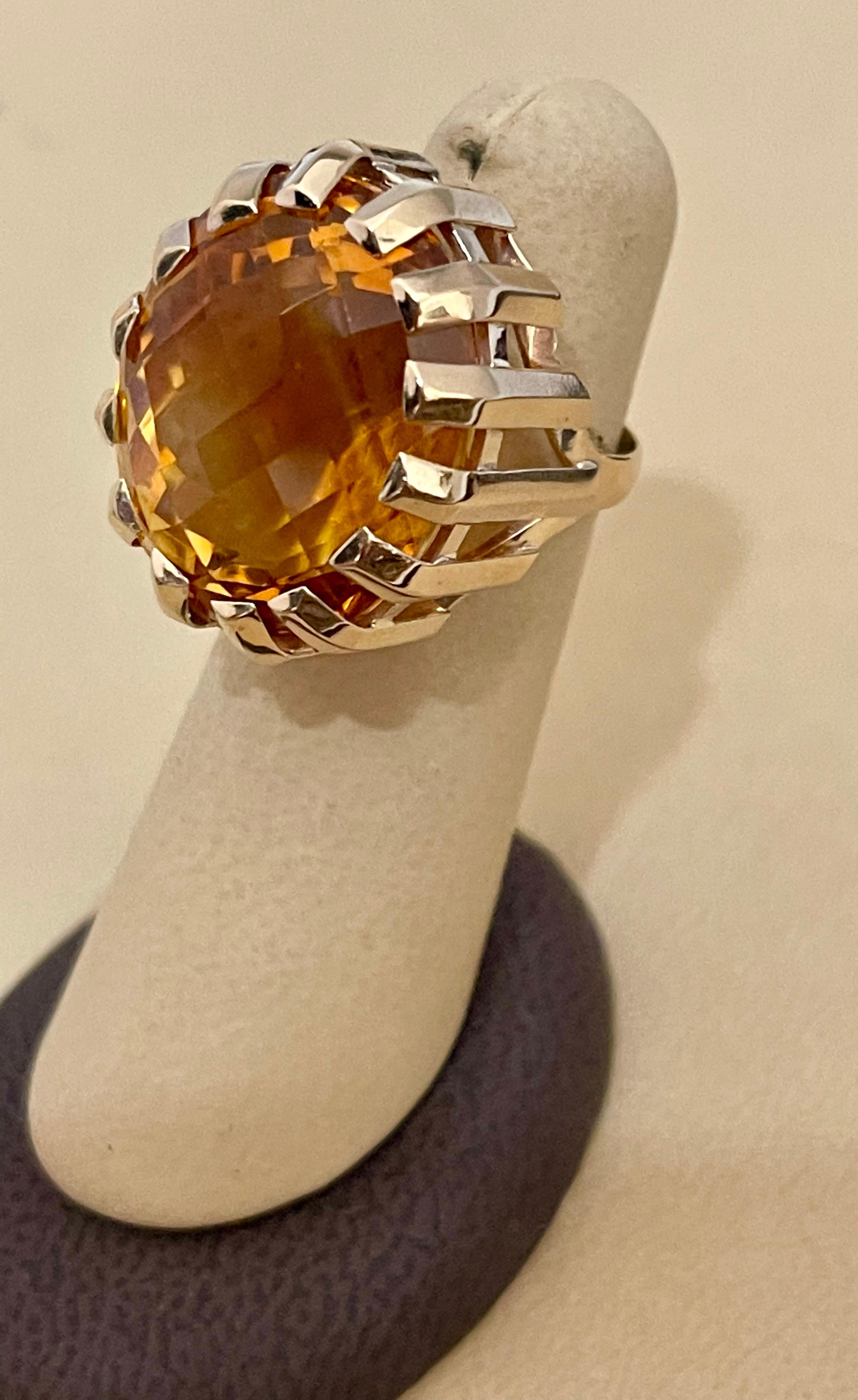 Oval Cut 42 Carat Natural Oval Citrine Cocktail Ring in 14 Karat Yellow Gold, Estate For Sale