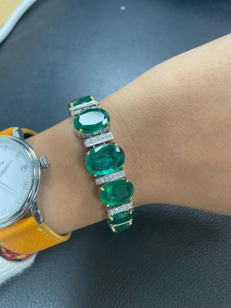 Oval Cut 42 Carat Oval Shape Emerald and Diamond Bracelet For Sale