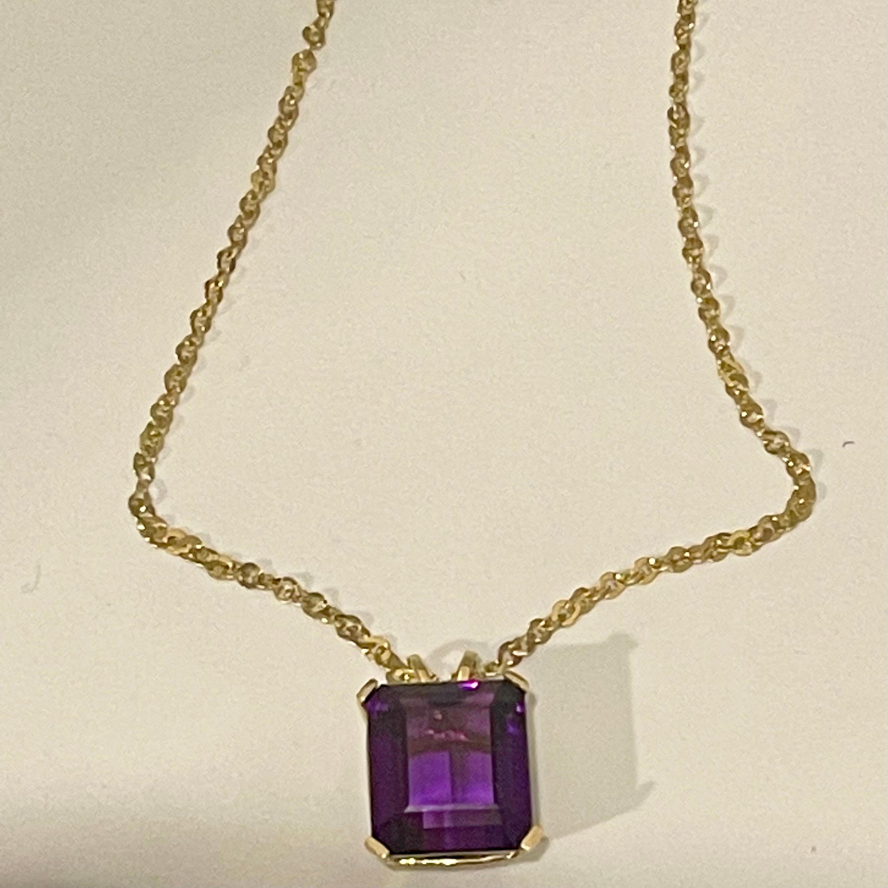 42 Ct Emerald Cut Amethyst Pendant /Necklace + 14 Kt Yellow Gold Chain Vintage 9