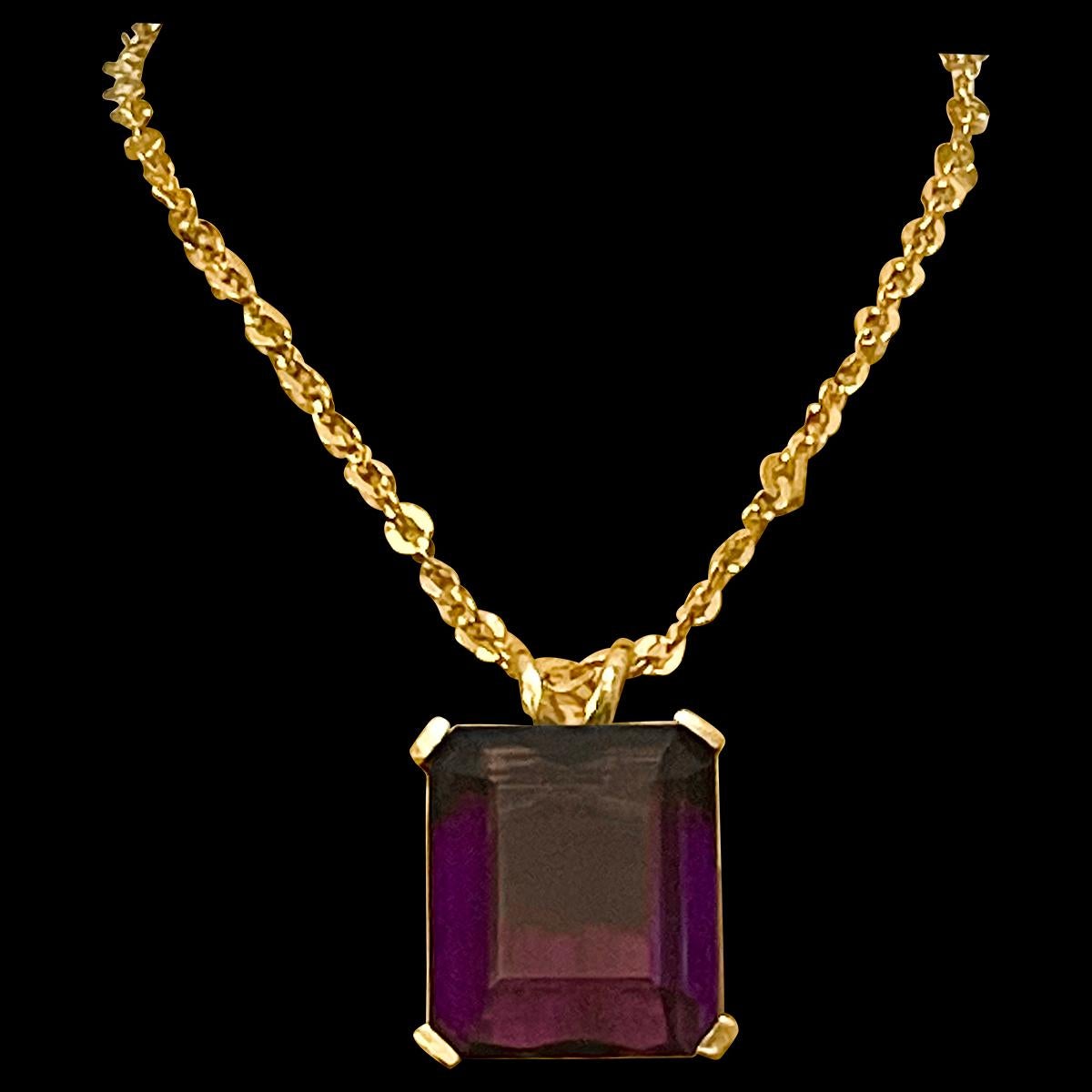 42 Ct Emerald Cut Amethyst Pendant /Necklace + 14 Kt Yellow Gold Chain Vintage 11