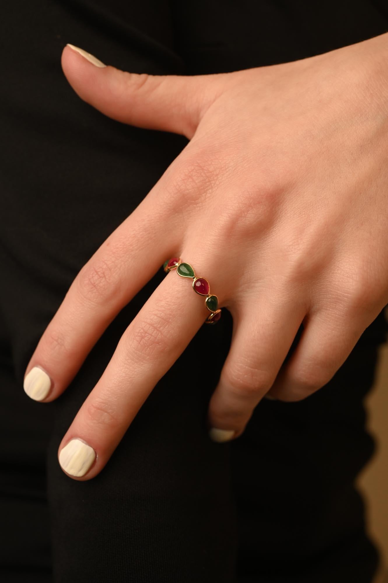For Sale:  Stackable 4.2ct Alternate Emerald Ruby Eternity Band in 18K Solid Yellow Gold 4