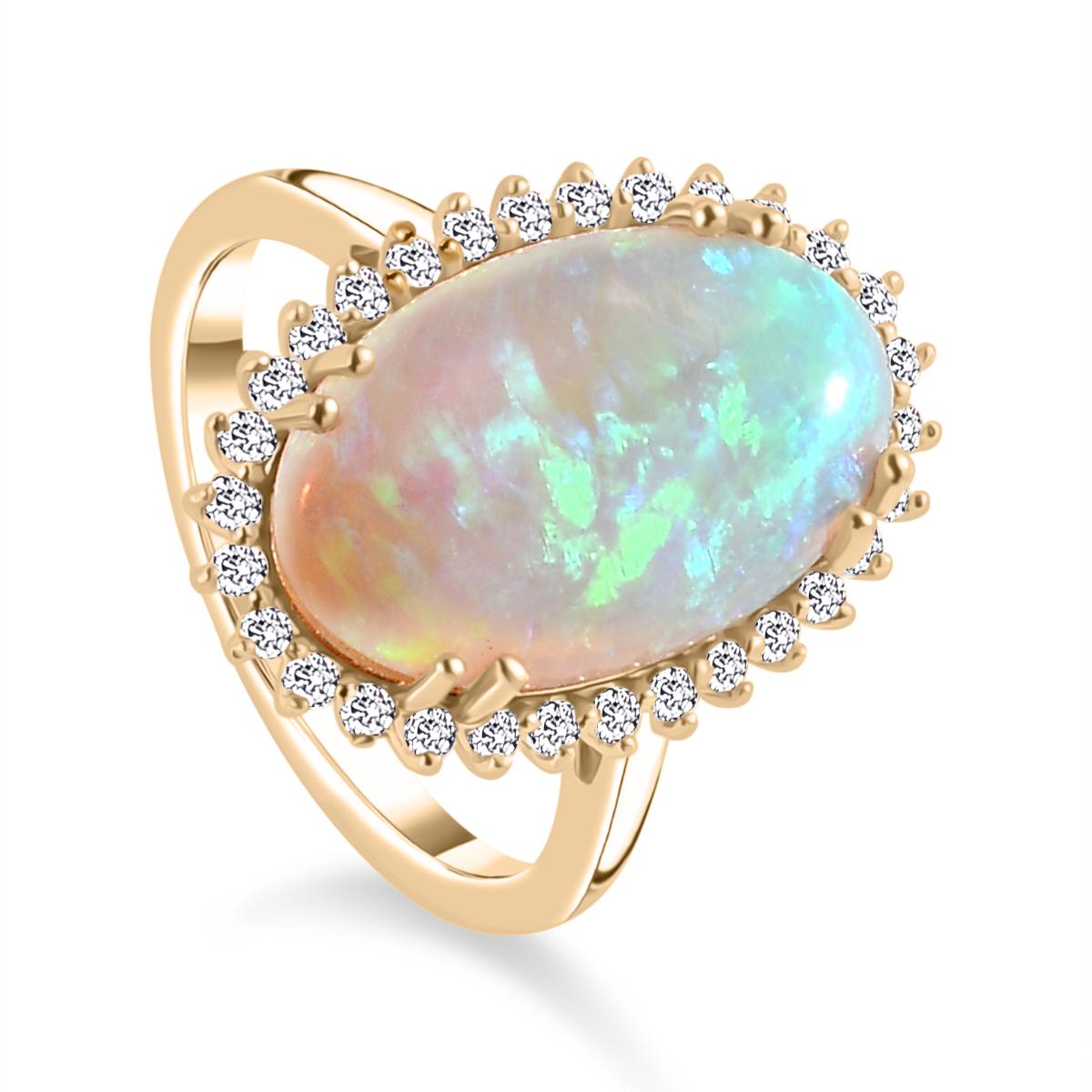 En vente :  4.2 CTW Opal Statement Diamond Halo Wedding Ring in Solid 14k Yellow Gold (Anneau de mariage en or jaune 14k) 7