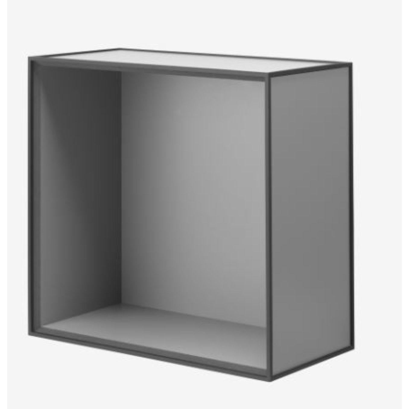 42 dark grey frame box by Lassen
Dimensions: d 42 x w 21 x h 42 cm 
Materials: Finér, Melamin, Melamin, Melamine, Metal, Veneer
Also available in different colors and dimensions. 
Weight: 10.5 Kg


By Lassen is a Danish design brand focused