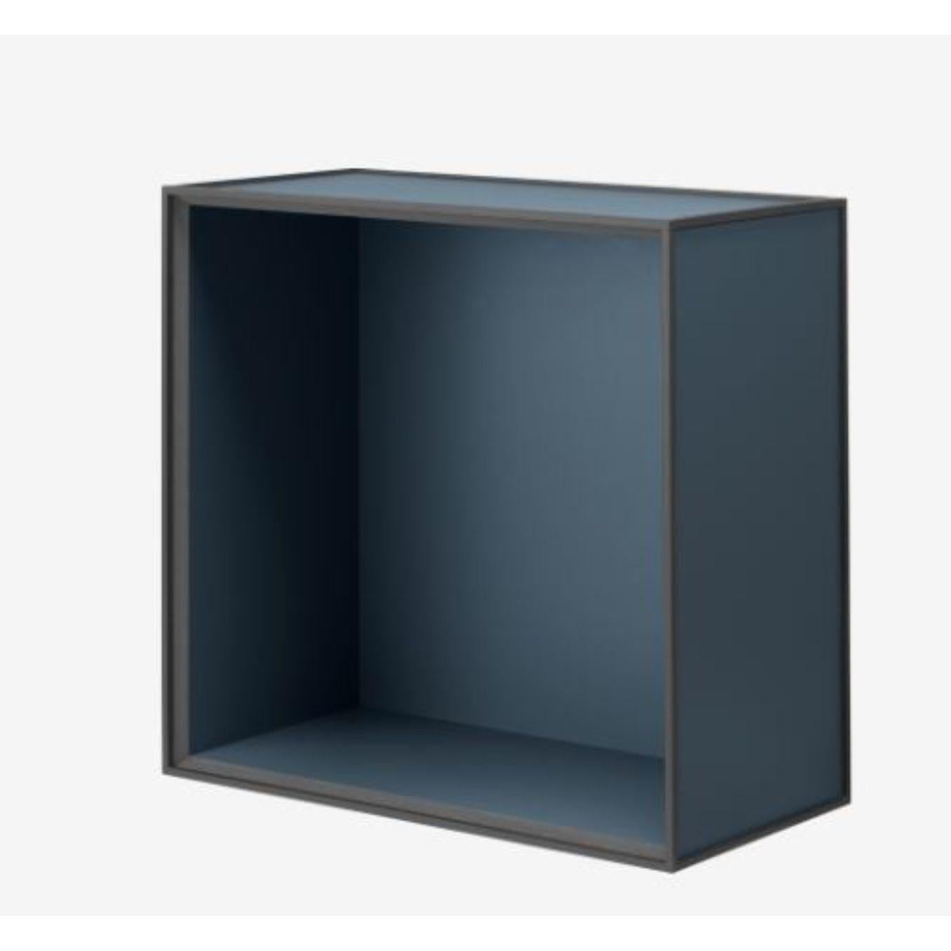 42 Fjord frame box by Lassen
Dimensions: D 42 x W 21 x H 42 cm 
Materials: finér, melamin, melamin, melamine, metal, veneer
Also available in different colours and dimensions.
Weight: 10.5 Kg


By Lassen is a Danish design brand focused on