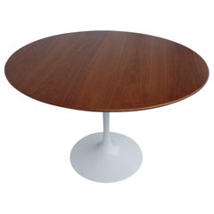 42" Knoll Saarinen Walnut Dining Table