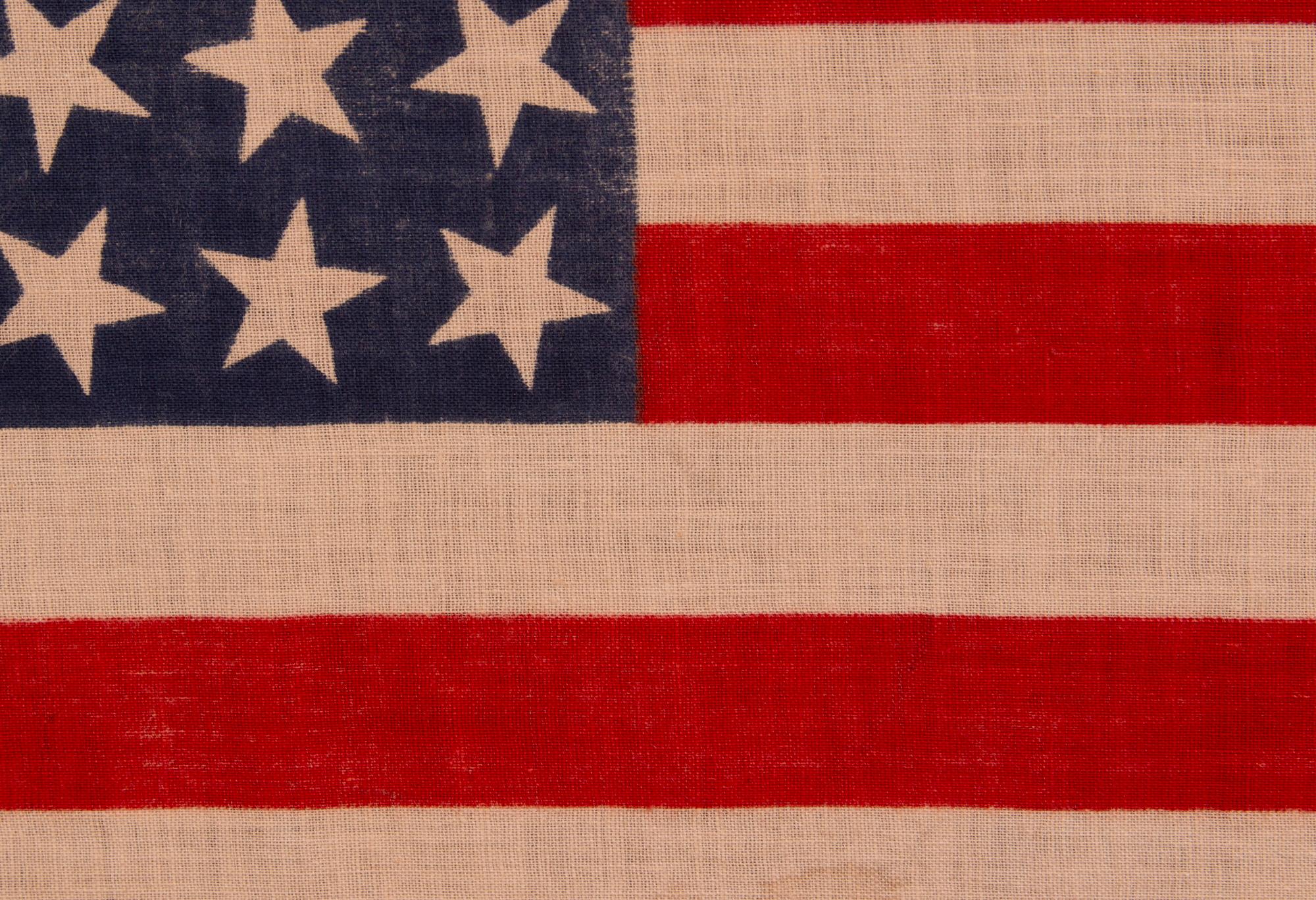 42 Drapeau de parade à étoiles dispersées, vers 1889-1890 Bon état - En vente à York County, PA