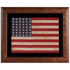 42 Star, Washington Statehood, in a Wave Configuration of Lineal Columns