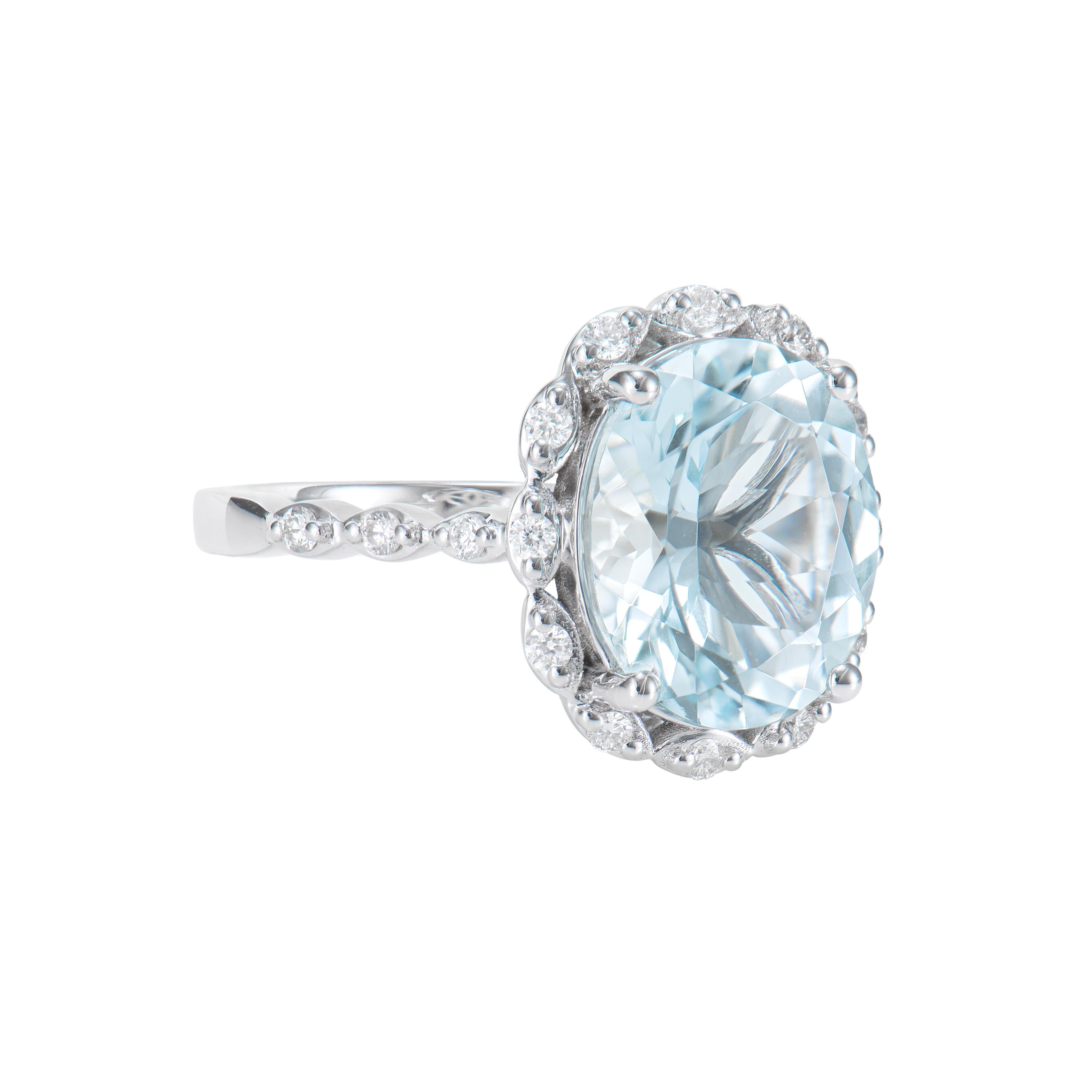 This collection features an array of aquamarines with an icy blue hue that is as cool as it gets! Accented with White Diamonds these Ring are made in white gold and present a classic yet elegant look. 

Aquamarine Elegant Ring in 18Karat Whtie Gold