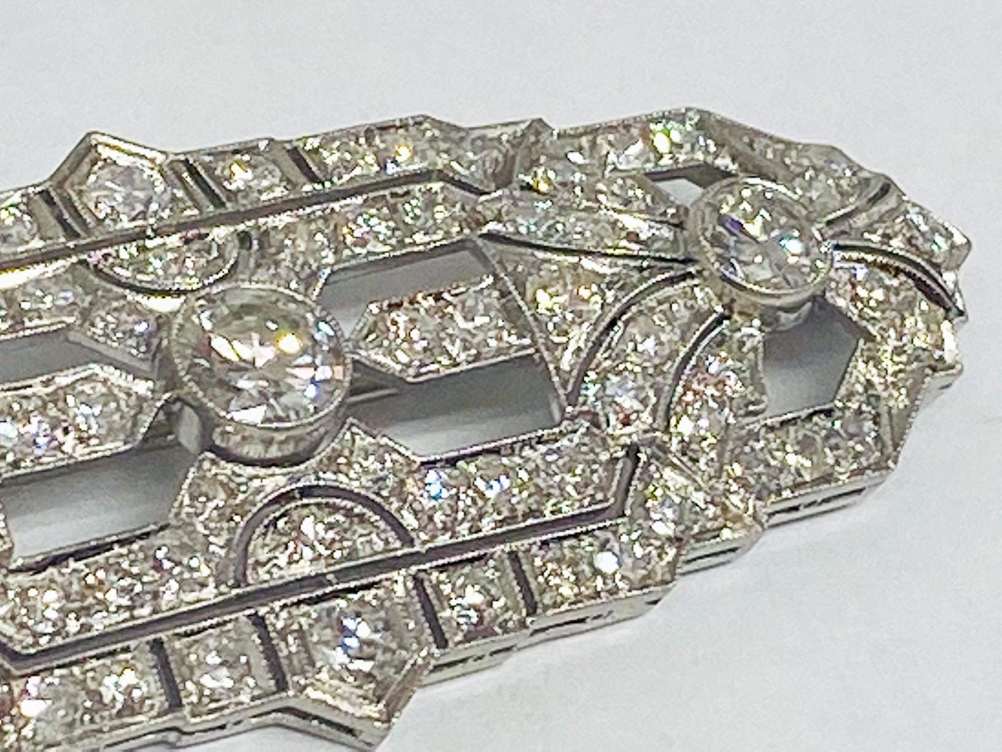 Gilded Age 4.20 Carat Diamond 1920's Ornate Brooch in Platinum For Sale