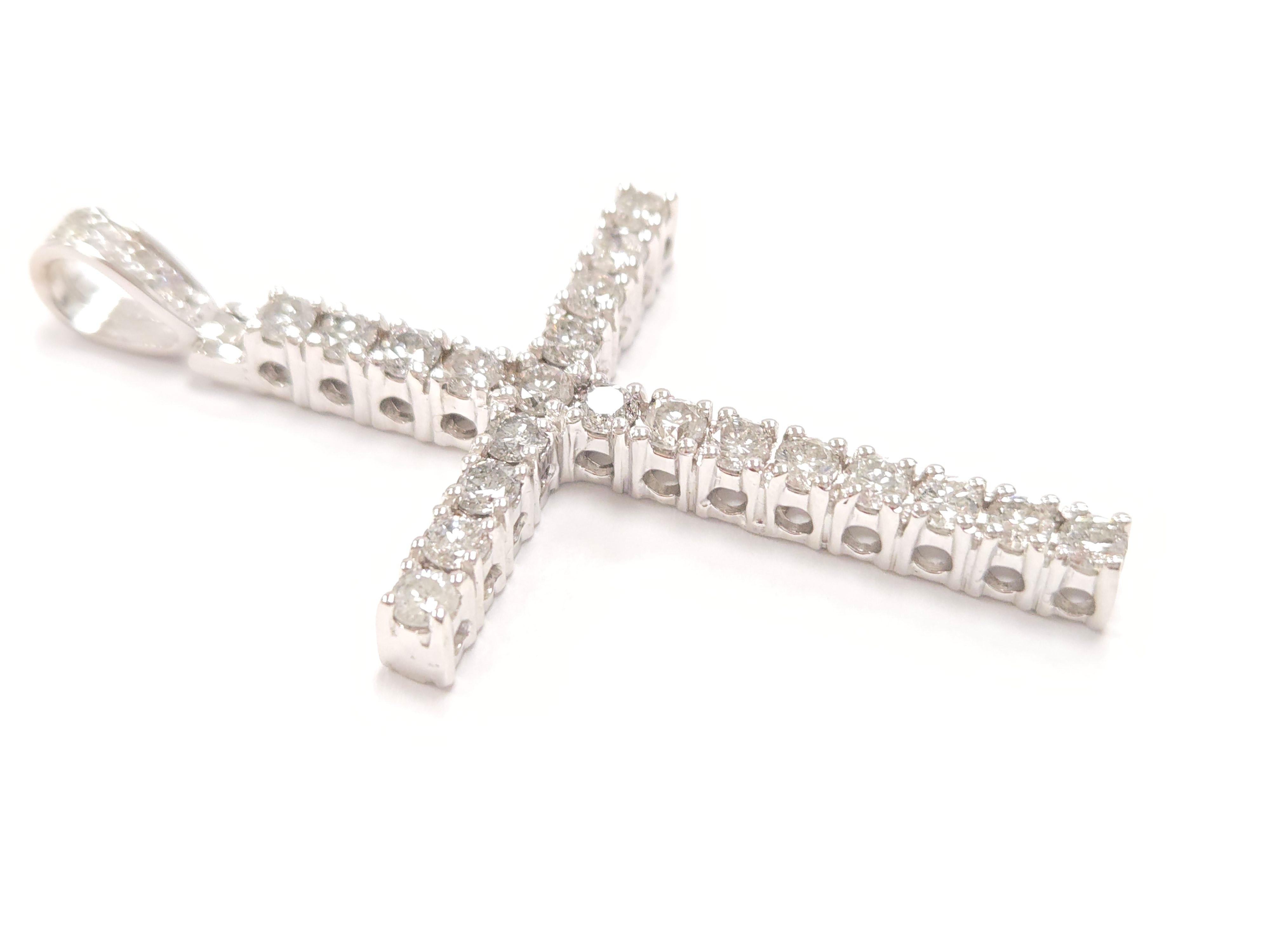 Modern 4.20 Carat Natural Diamond Cross Pendant 14 Karat White Gold