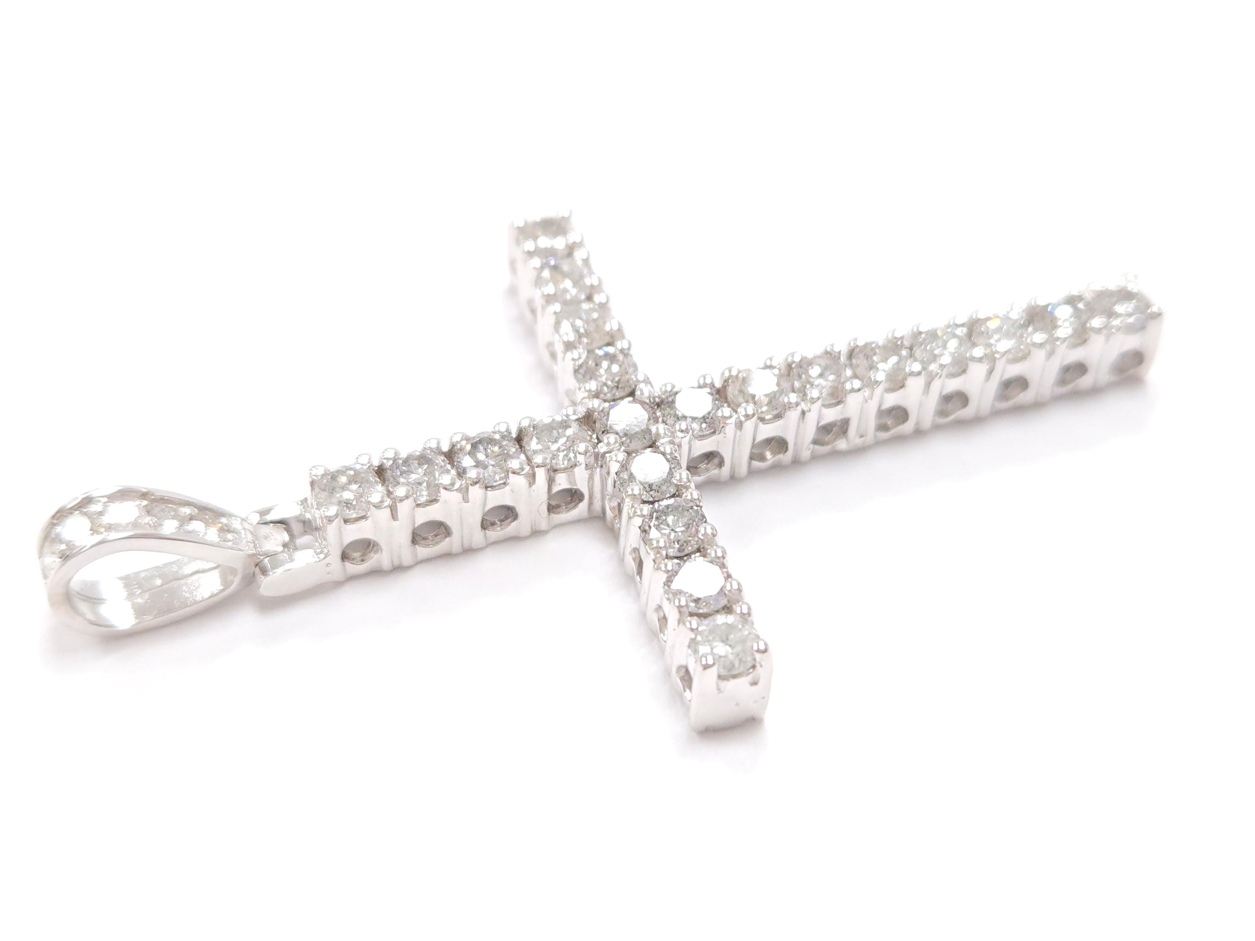 Round Cut 4.20 Carat Natural Diamond Cross Pendant 14 Karat White Gold