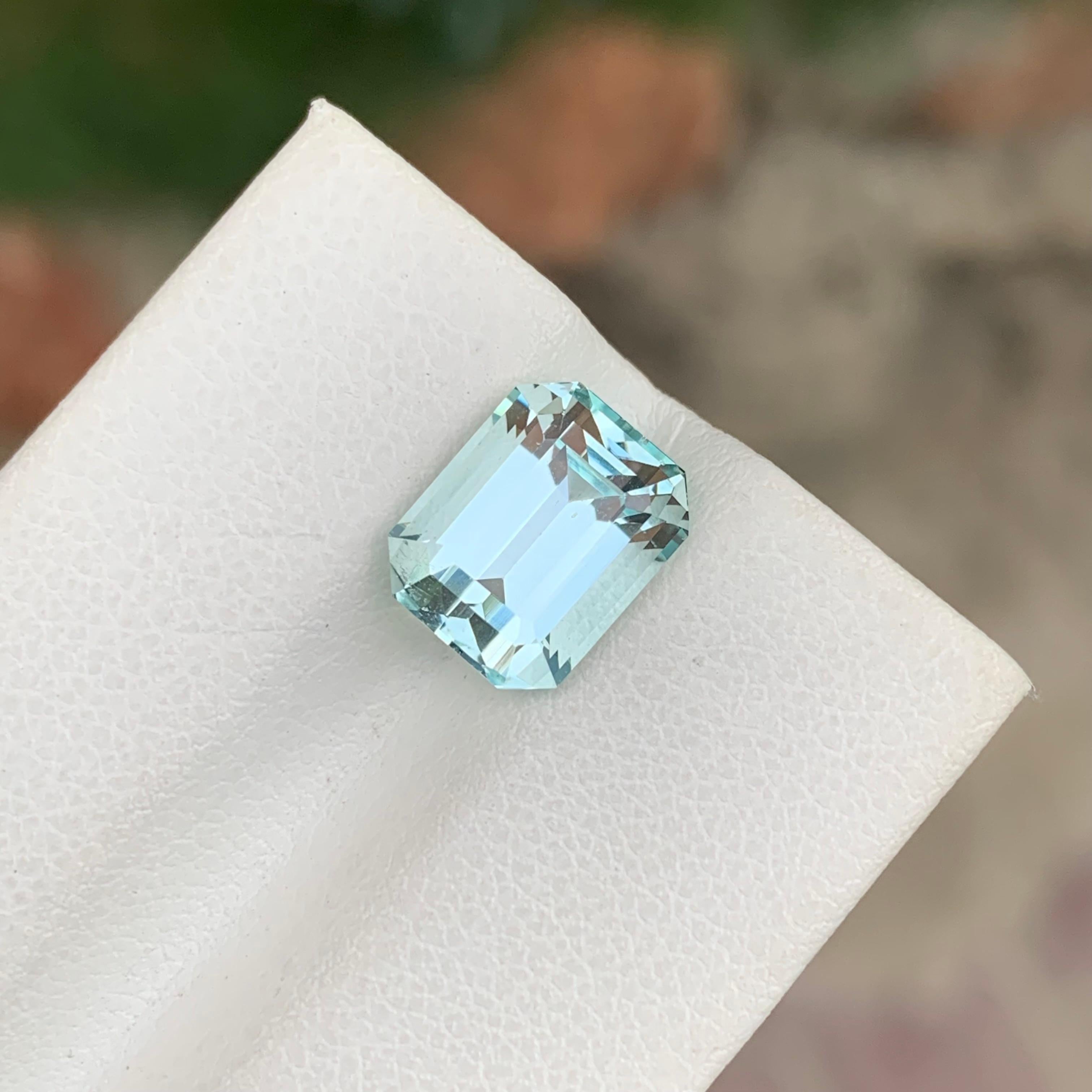 4.20 Karat natürlicher loser Aquamarin Smaragd Form Edelstein im Angebot 2