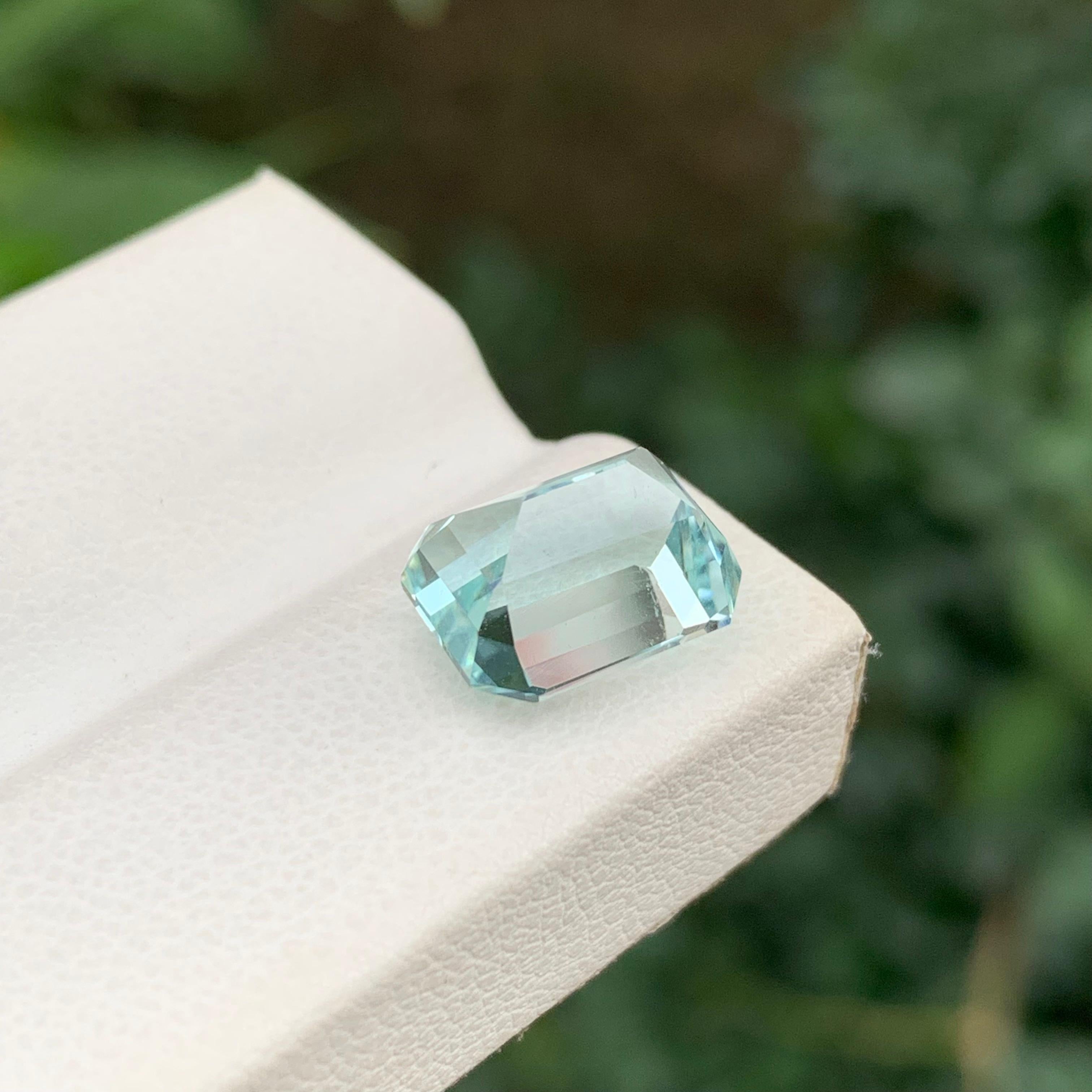 4.20 Karat natürlicher loser Aquamarin Smaragd Form Edelstein im Angebot 3