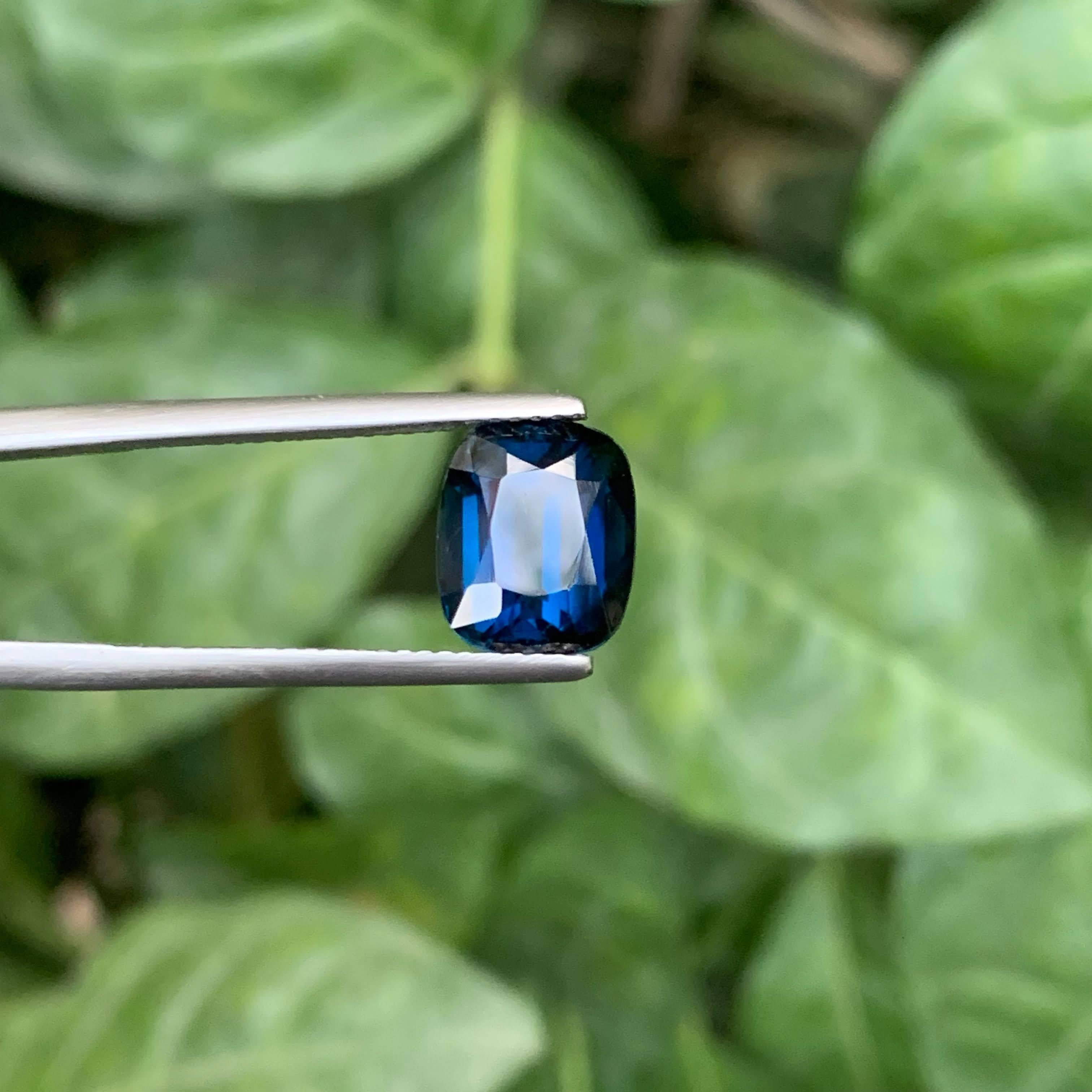 4,20 Karat Natürlicher loser tieftintenblauer Turmalin im Kissenschliff Afghanischer Edelstein im Angebot 4