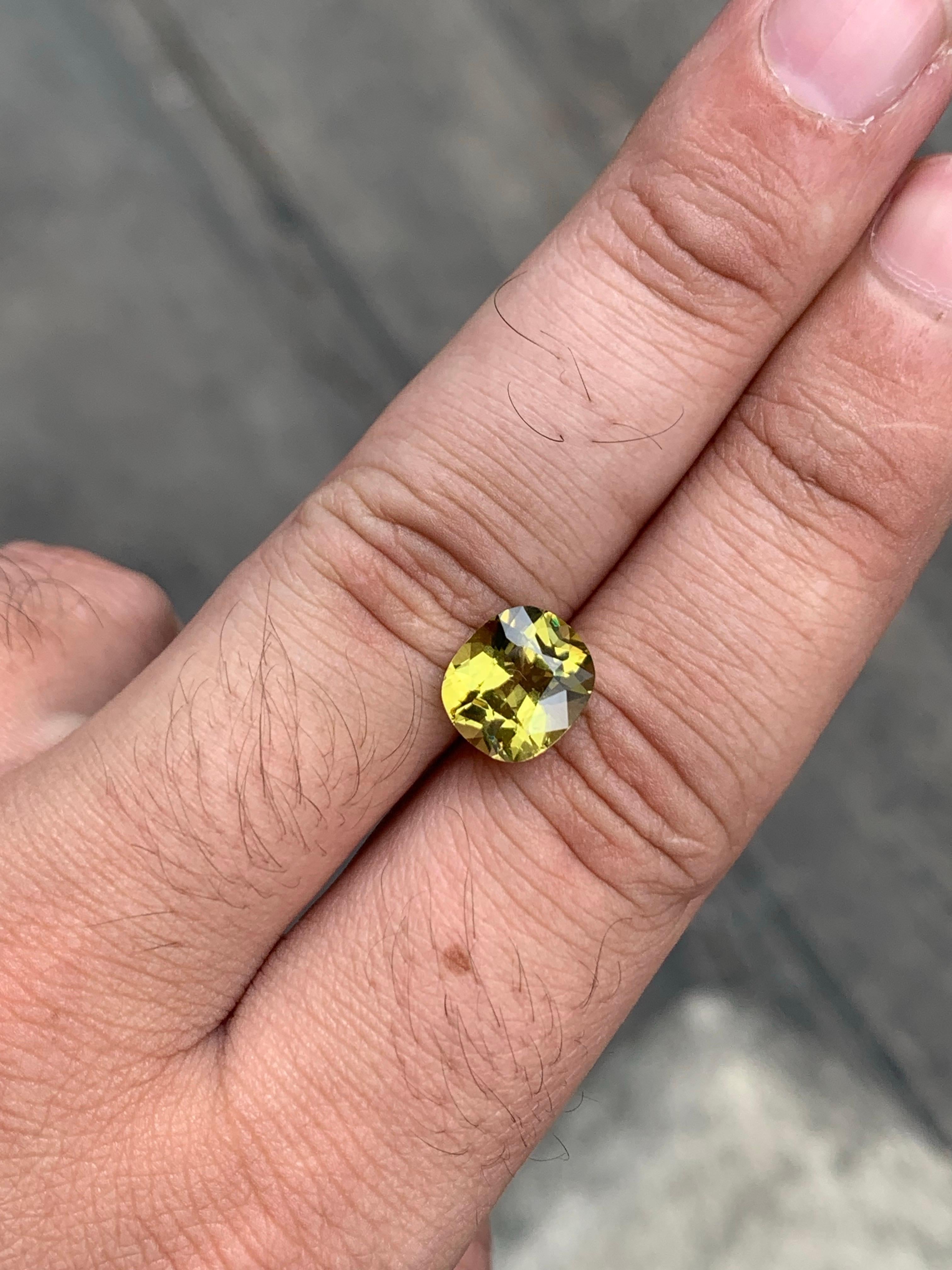 4.20 Carat Natural Loose Mali Garnet Cushion Shape Gemstone (pierre précieuse en forme de coussin) Neuf - En vente à Peshawar, PK